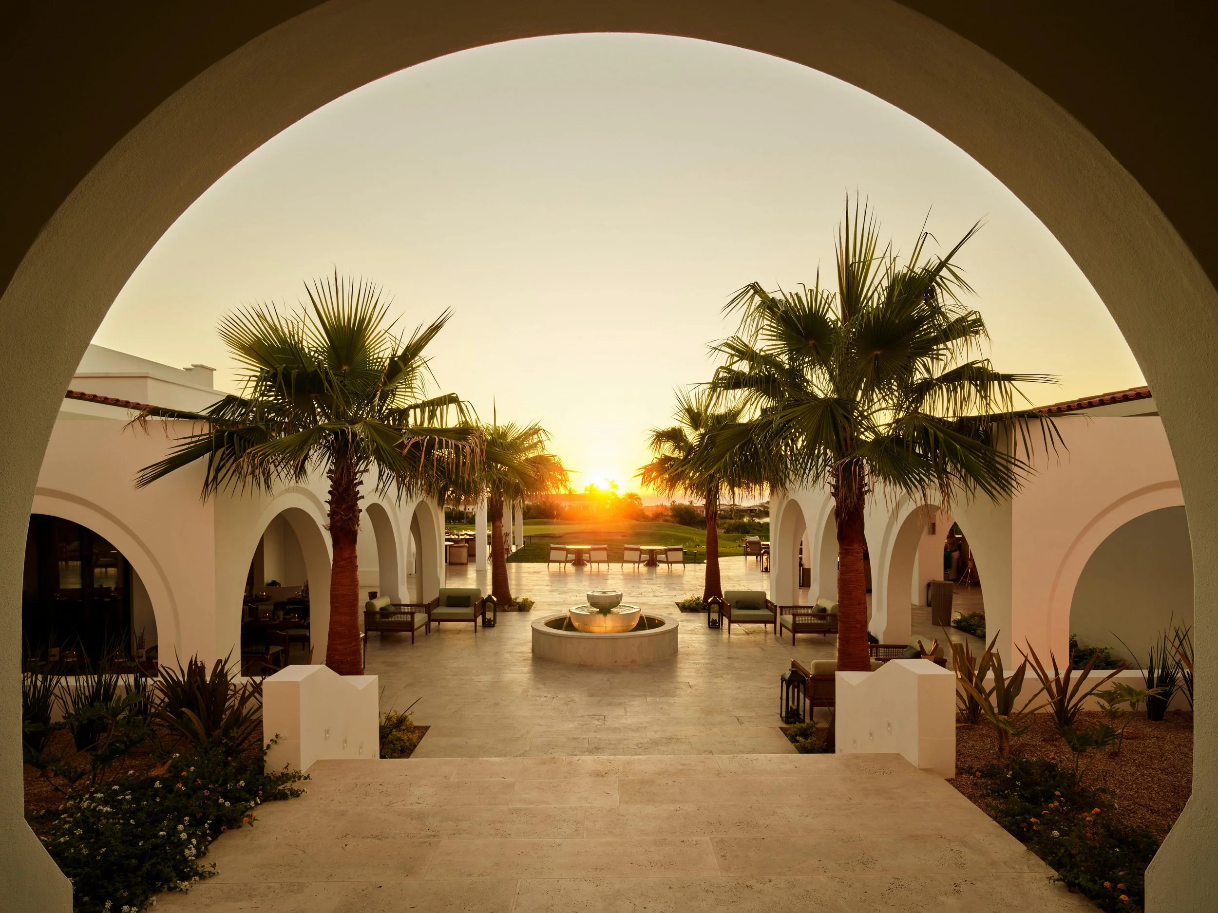 02-arched-courtyard.jpg