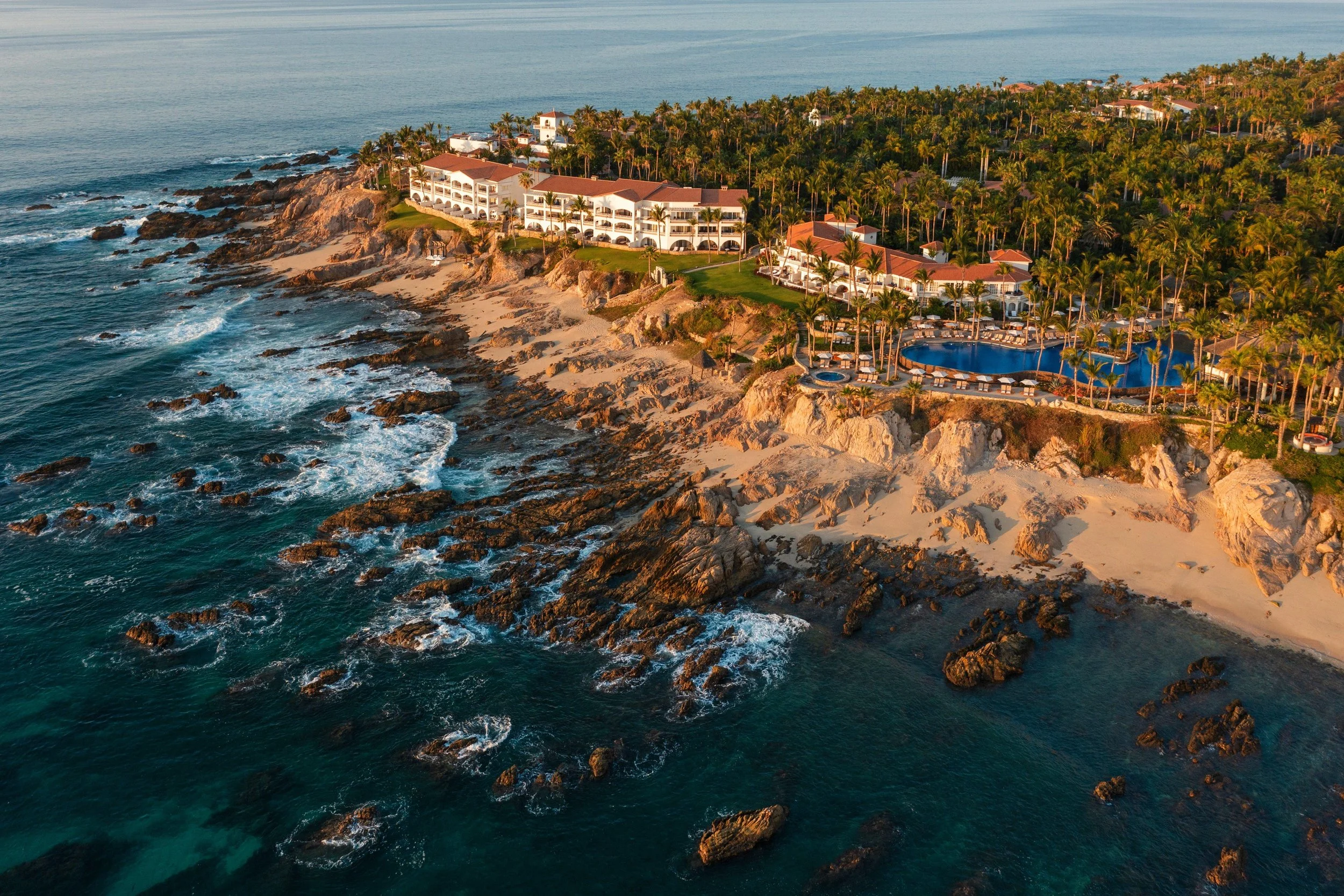 01-resort-coastline-at-morning.jpg