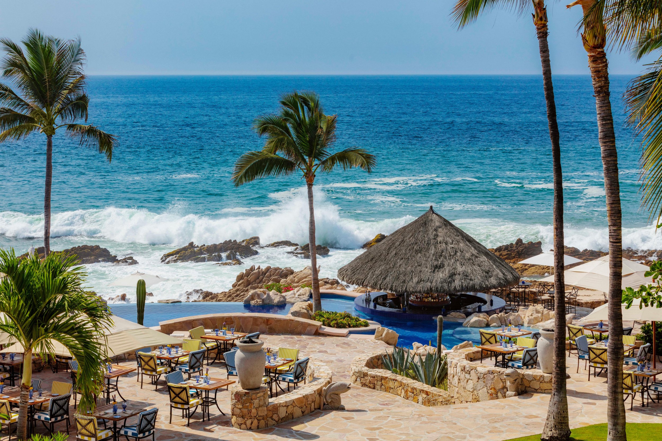 23-breeze-restaurant-and-coastline.jpg
