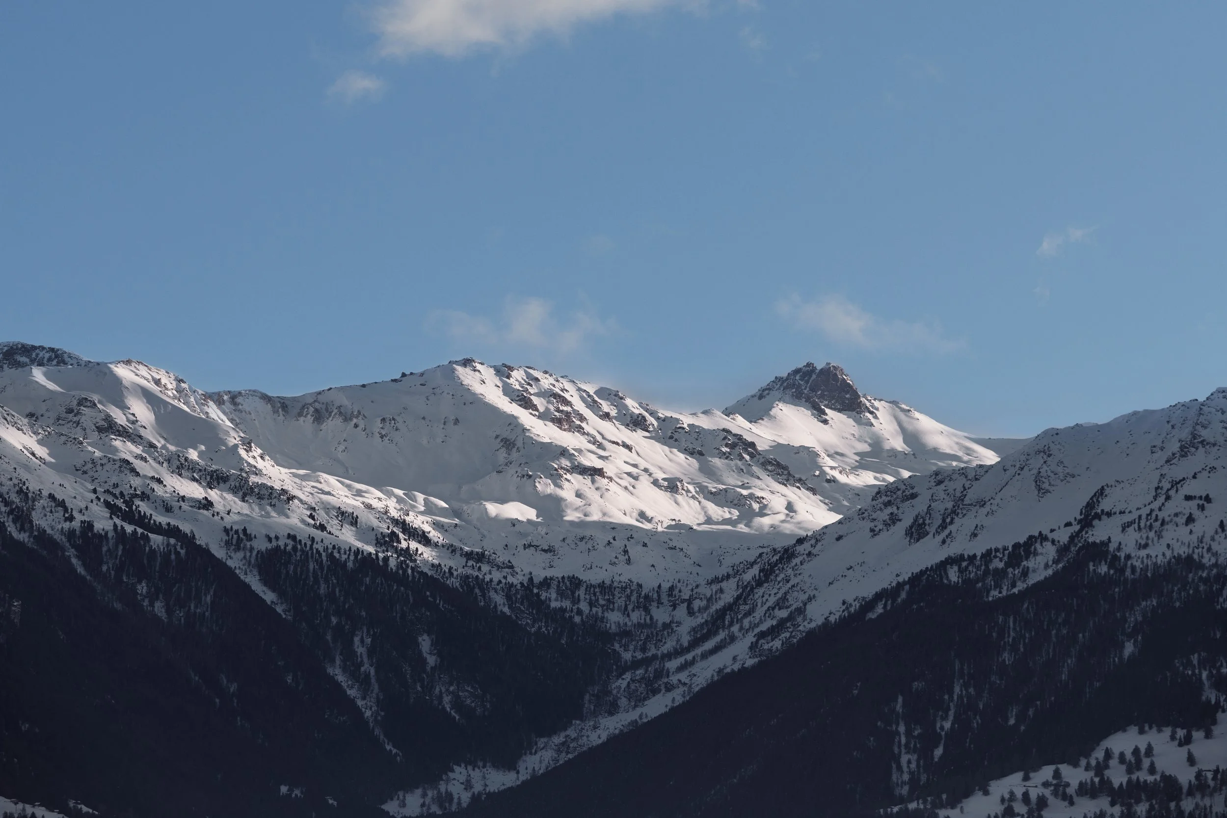 02-alpine-mountain-panorama.jpg