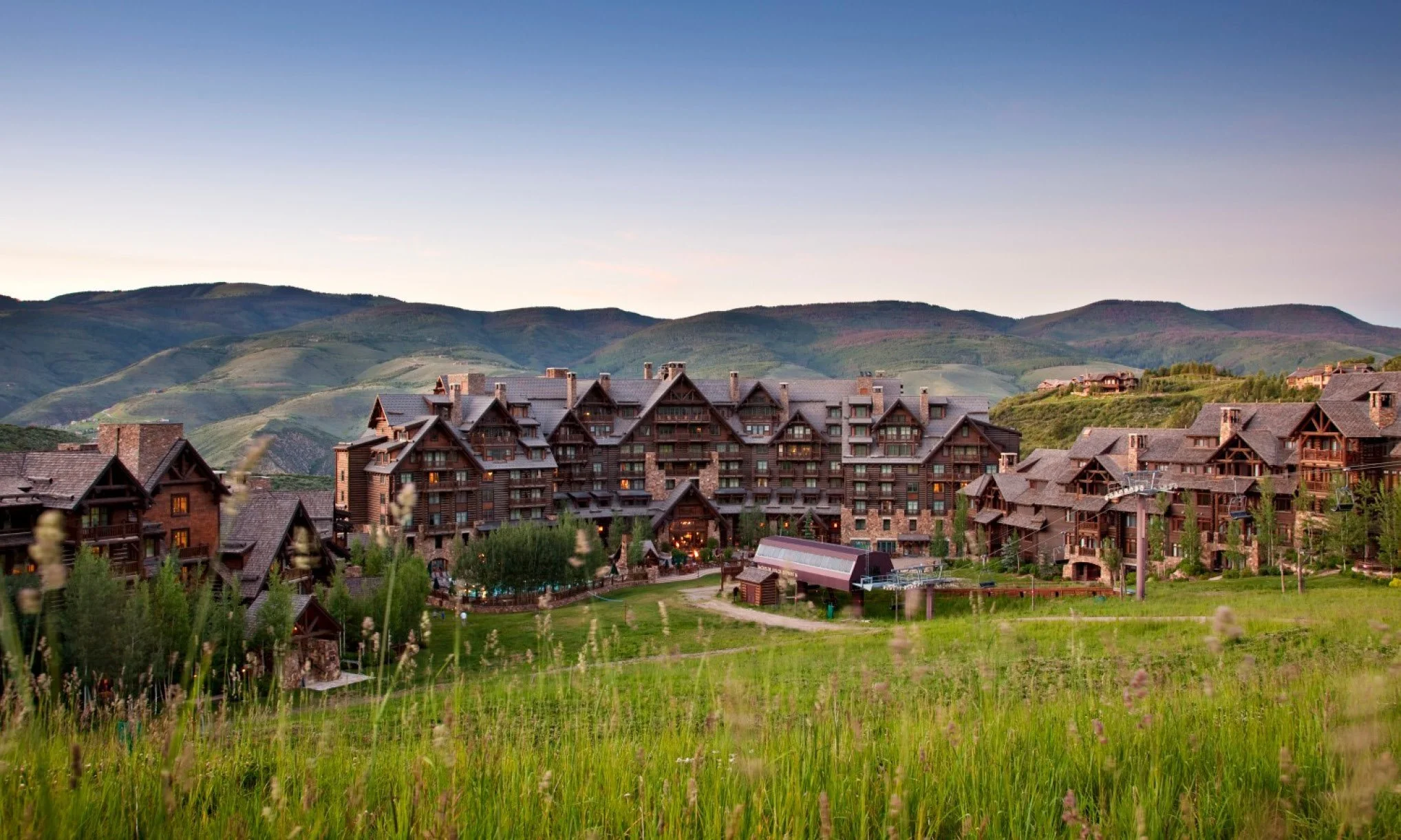 03-summer-meadow-and-mountain-lodge.jpg