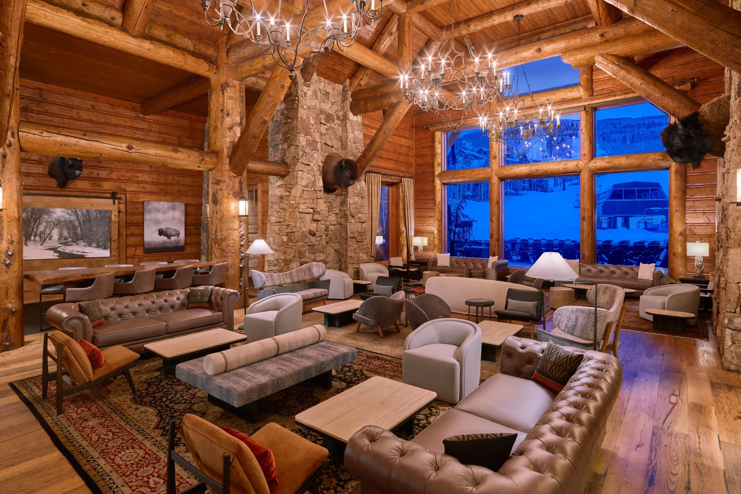 06-the-great-room-at-dusk.jpg