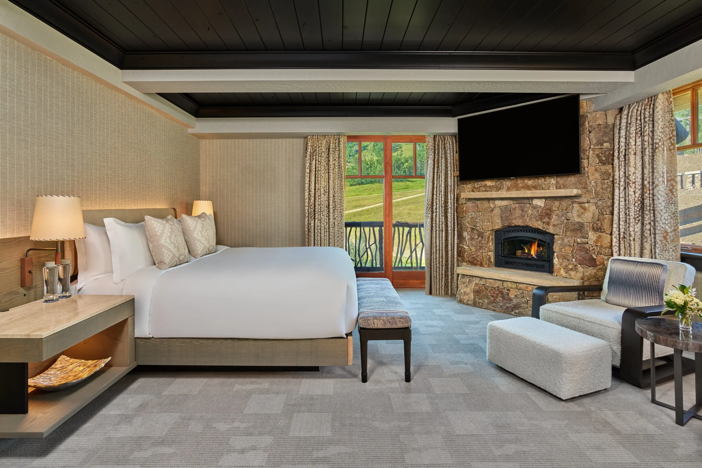 15-the-ritz-carlton-suite-bedroom.jpg
