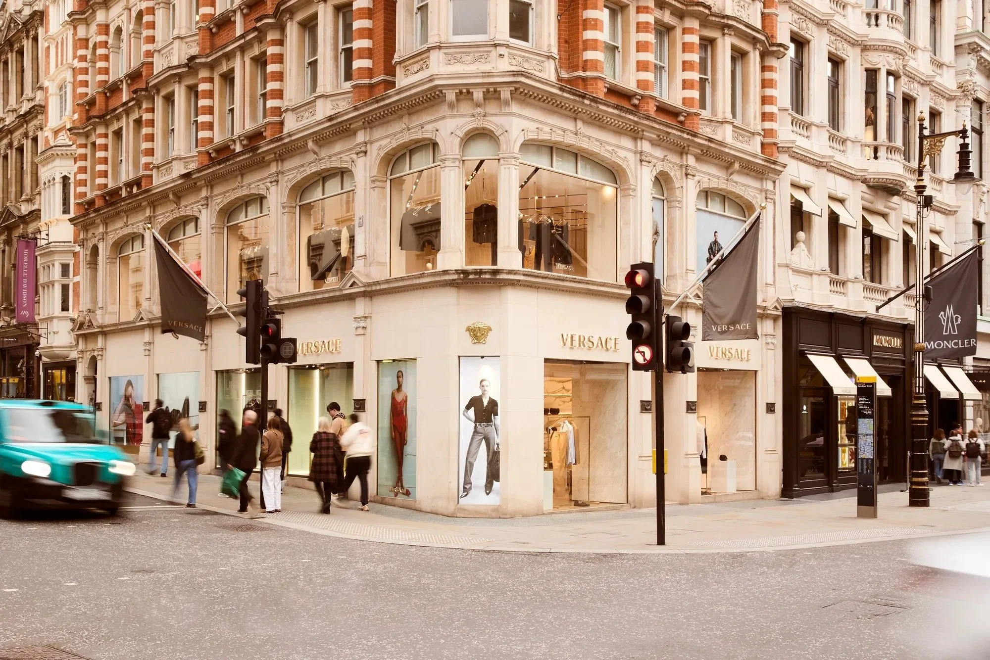 46-new-bond-street-shopping.jpg