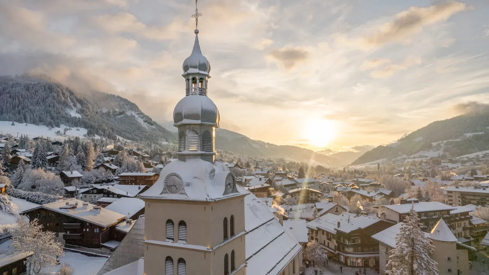 2401-gabrielzacharski-couchedesoleileglise-19-1-1920x1080-f50_50.webp