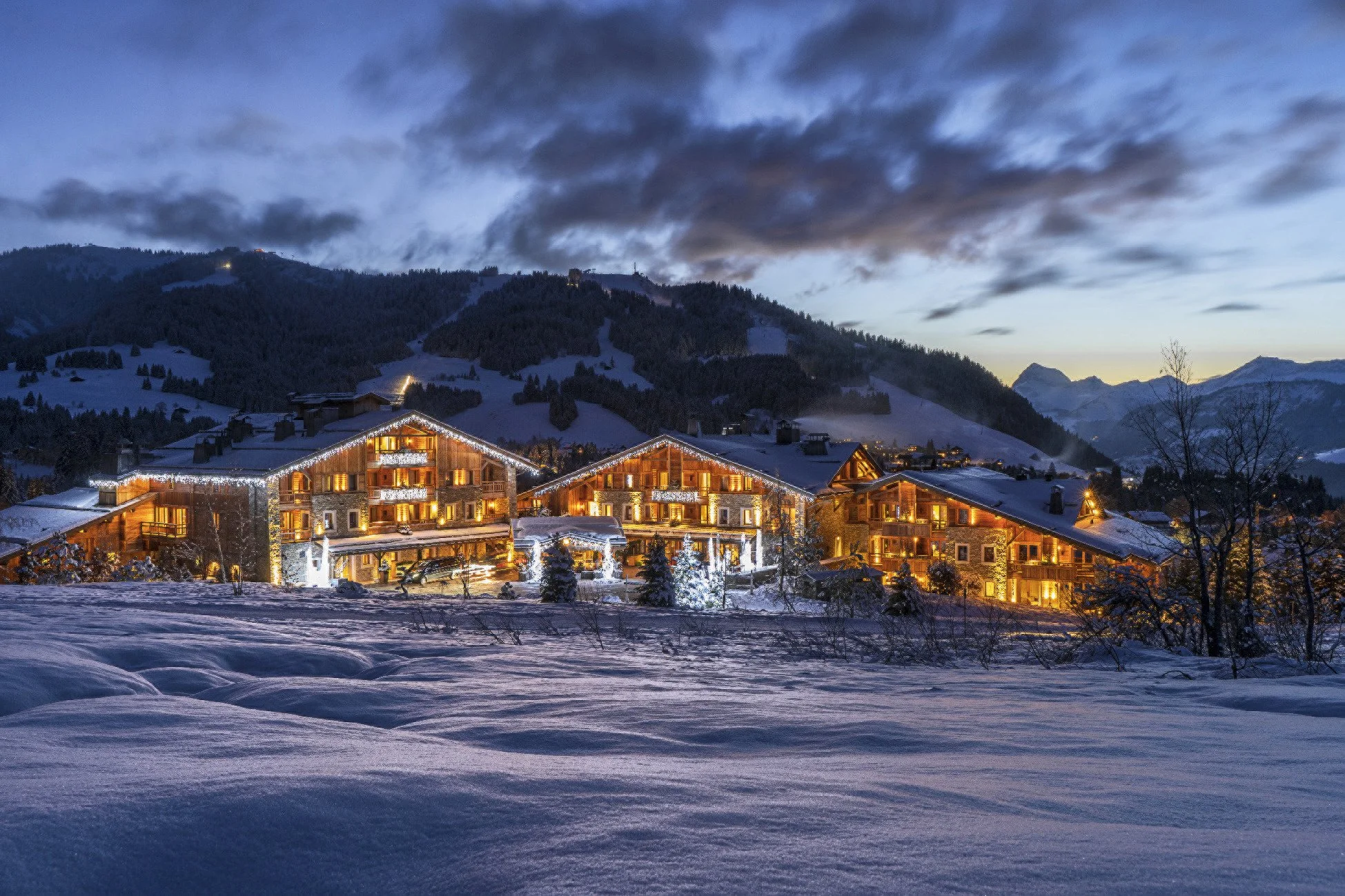 02-resort-at-winter-dusk.jpg