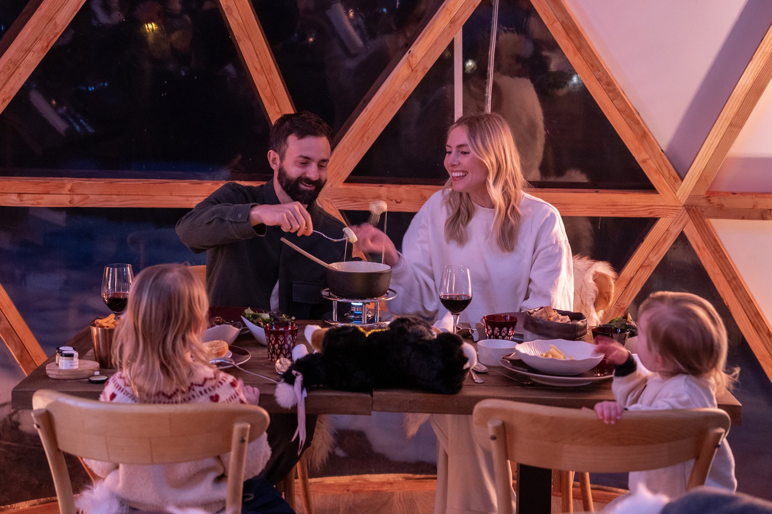 17-seasonal-fondue-dome.jpg