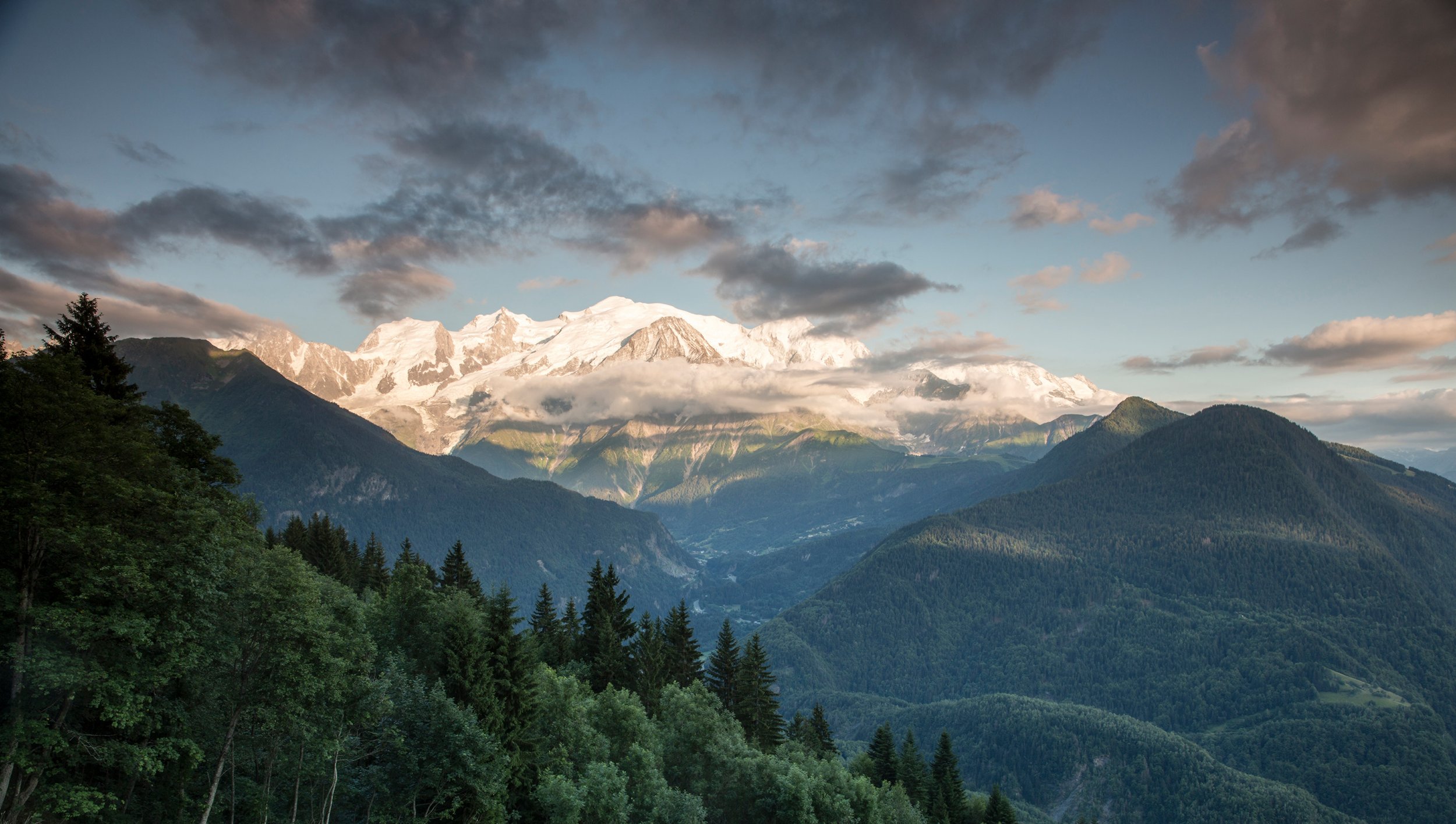 32-french-alps-summer-landscape.jpg