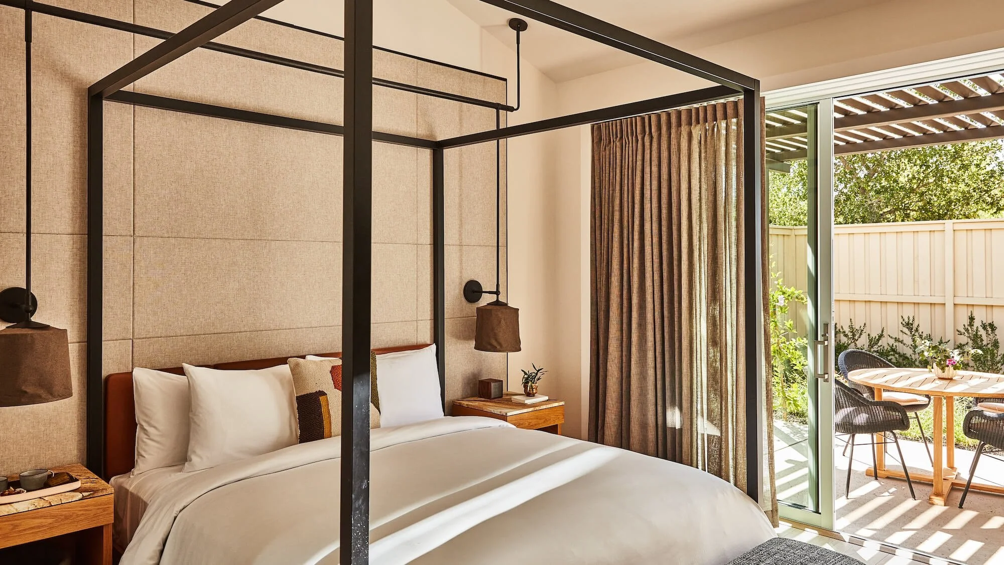 12-Orchard-Suite-bedroom.jpg