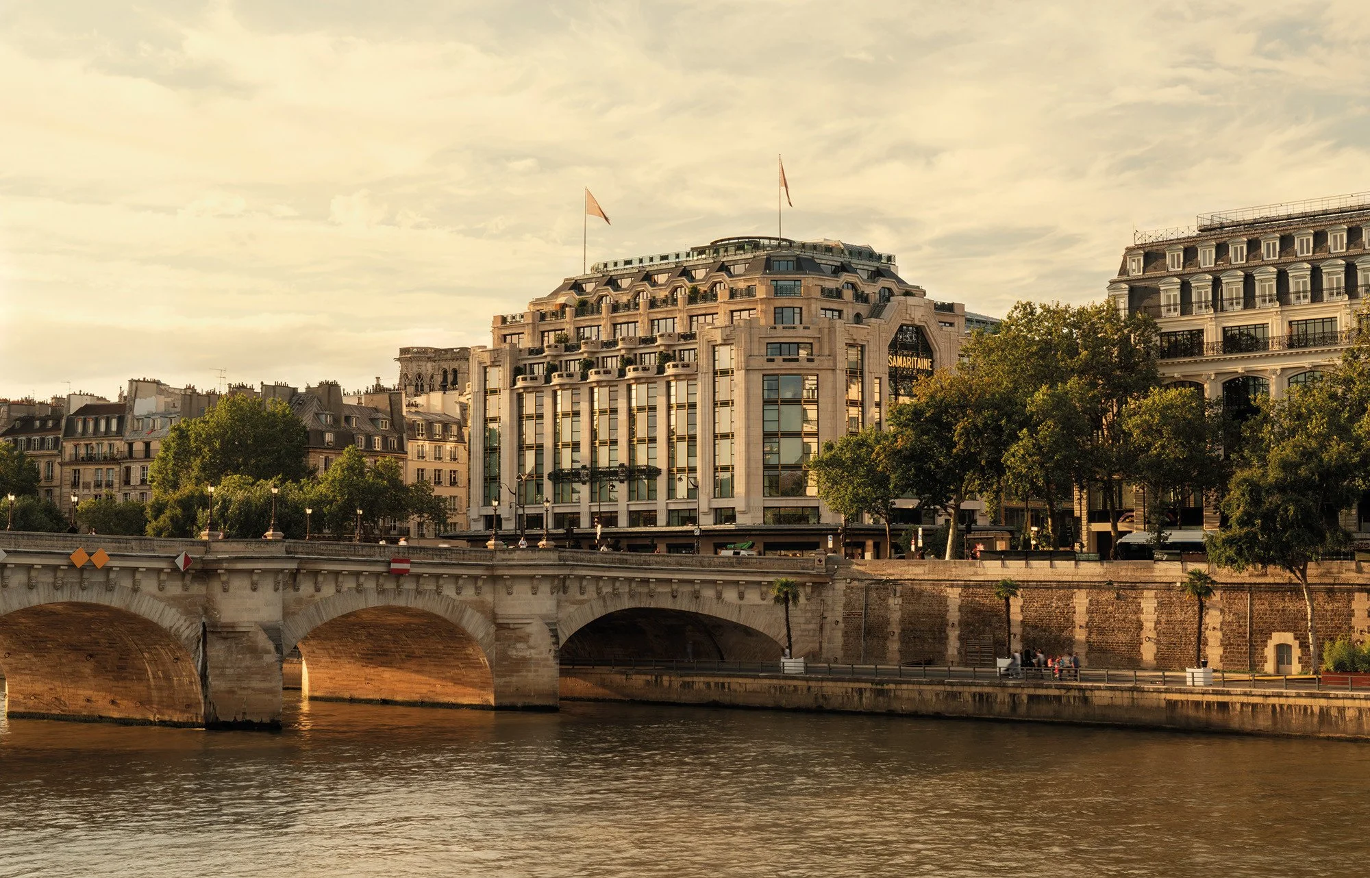 meilleur-hotel-parisien-2025-meilleur-hotel-de-paris-en-2025-classement-officiel-magazine-hotels.jpg