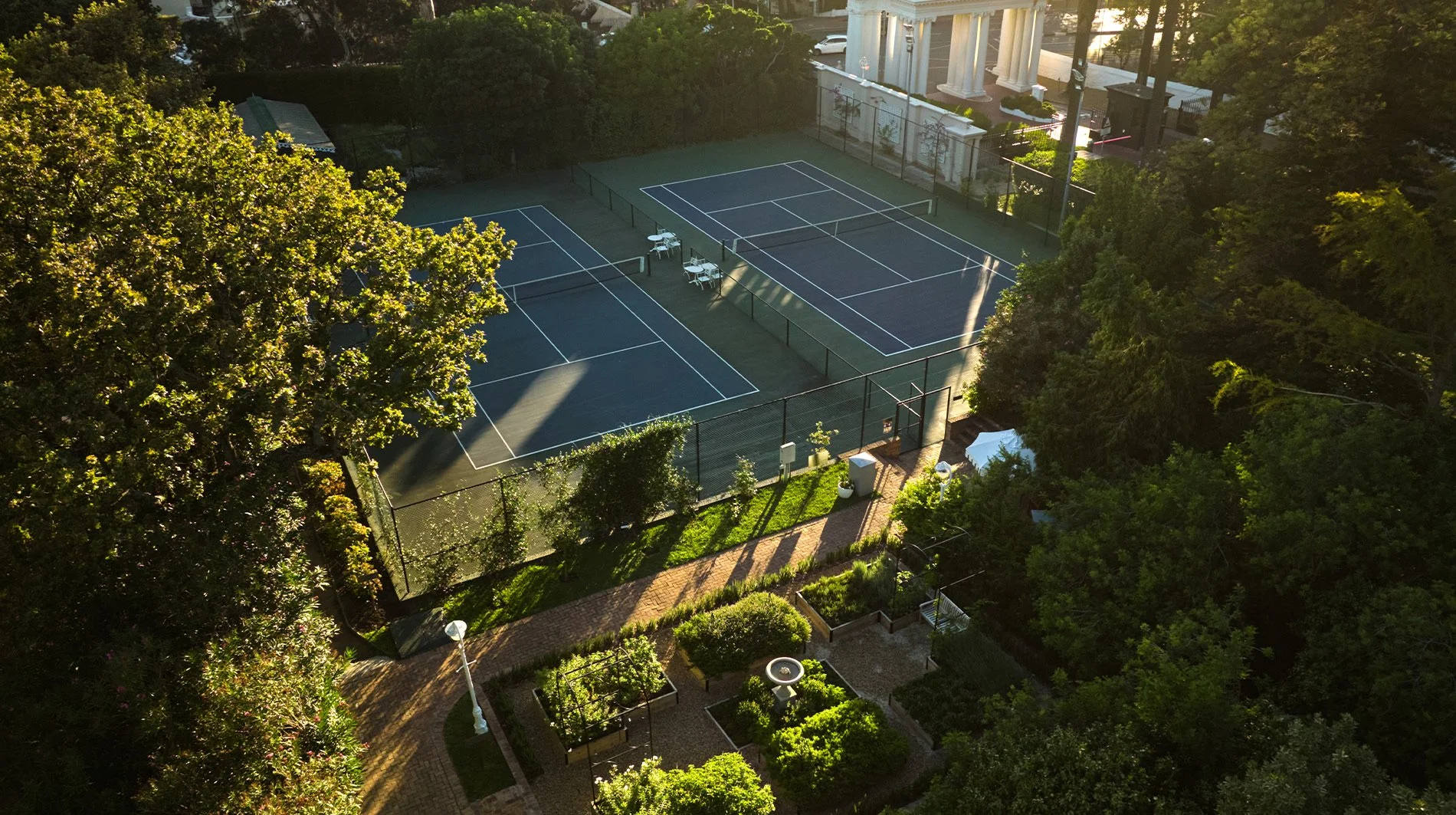 belmond-mount-nelson-courts.jpeg