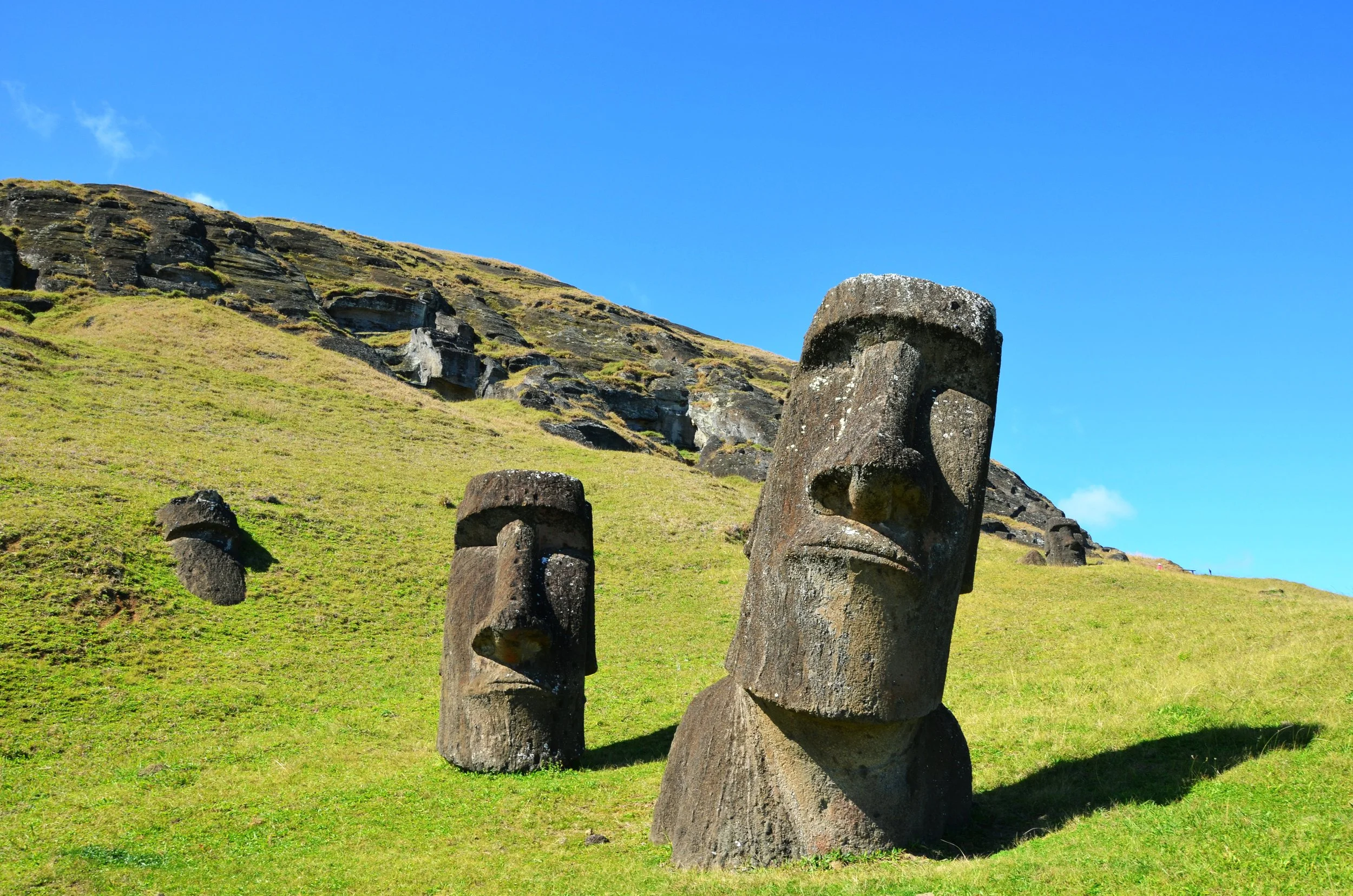 03-moai-on-the-slopes-of-rano-raraku.jpg