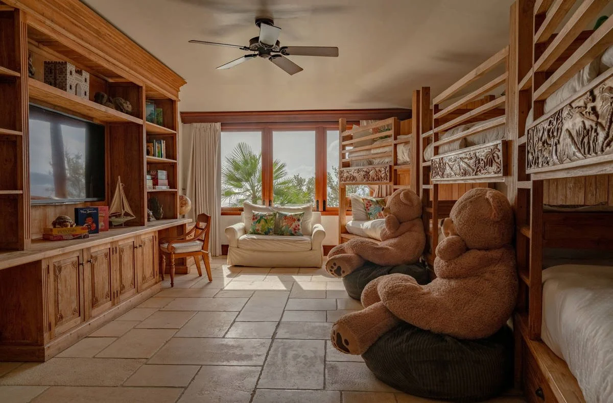 necker-island-the-great-house-bunkroom-lr.jpg