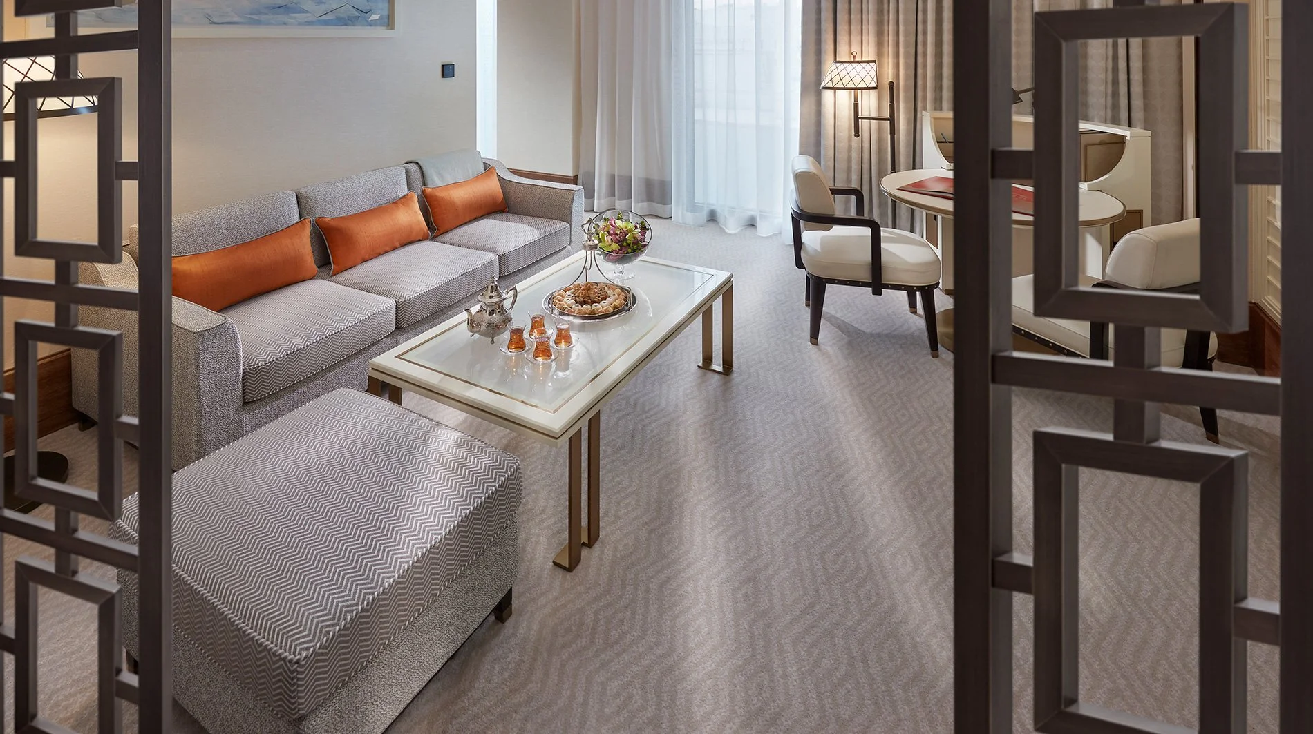 mandarin-oriental-doha-junior-suite-living-room.jpg