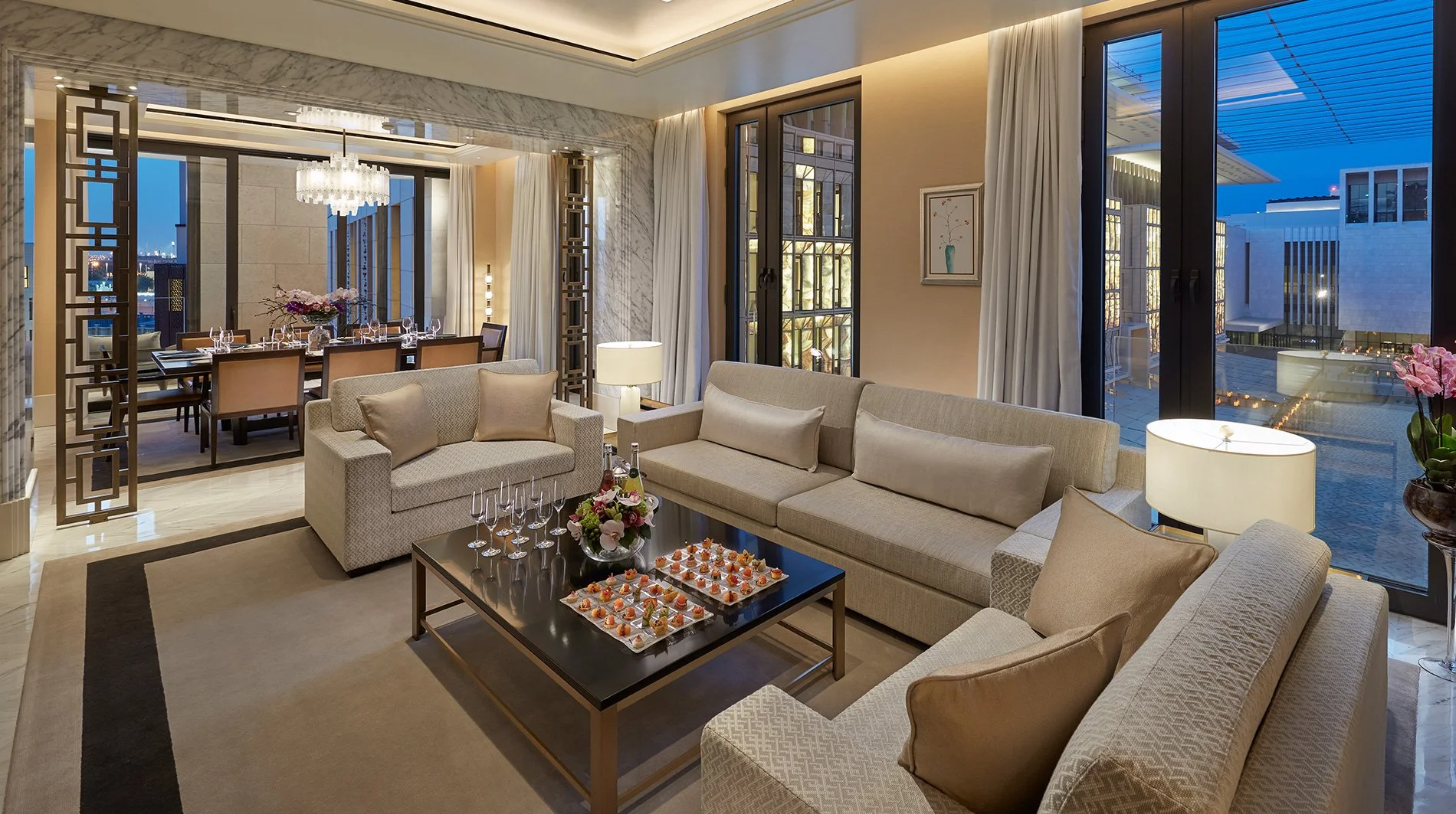 mandarin-oriental-doha-Barahat-view-suite-sitting-area.jpg