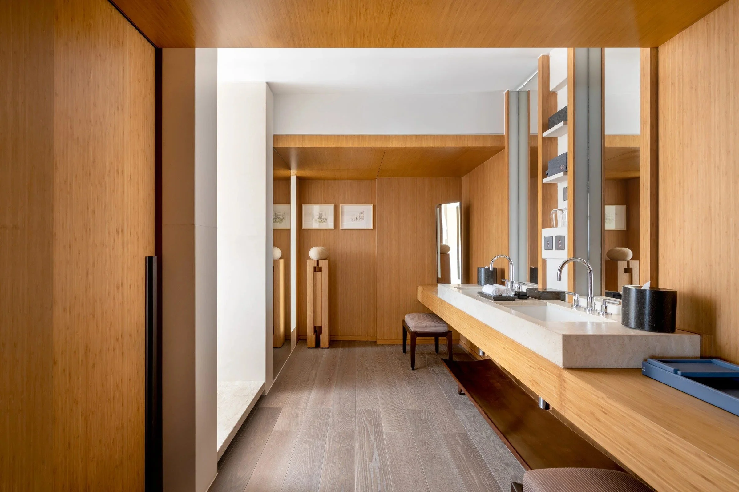 12-andre-fu-suite-bathroom.jpg