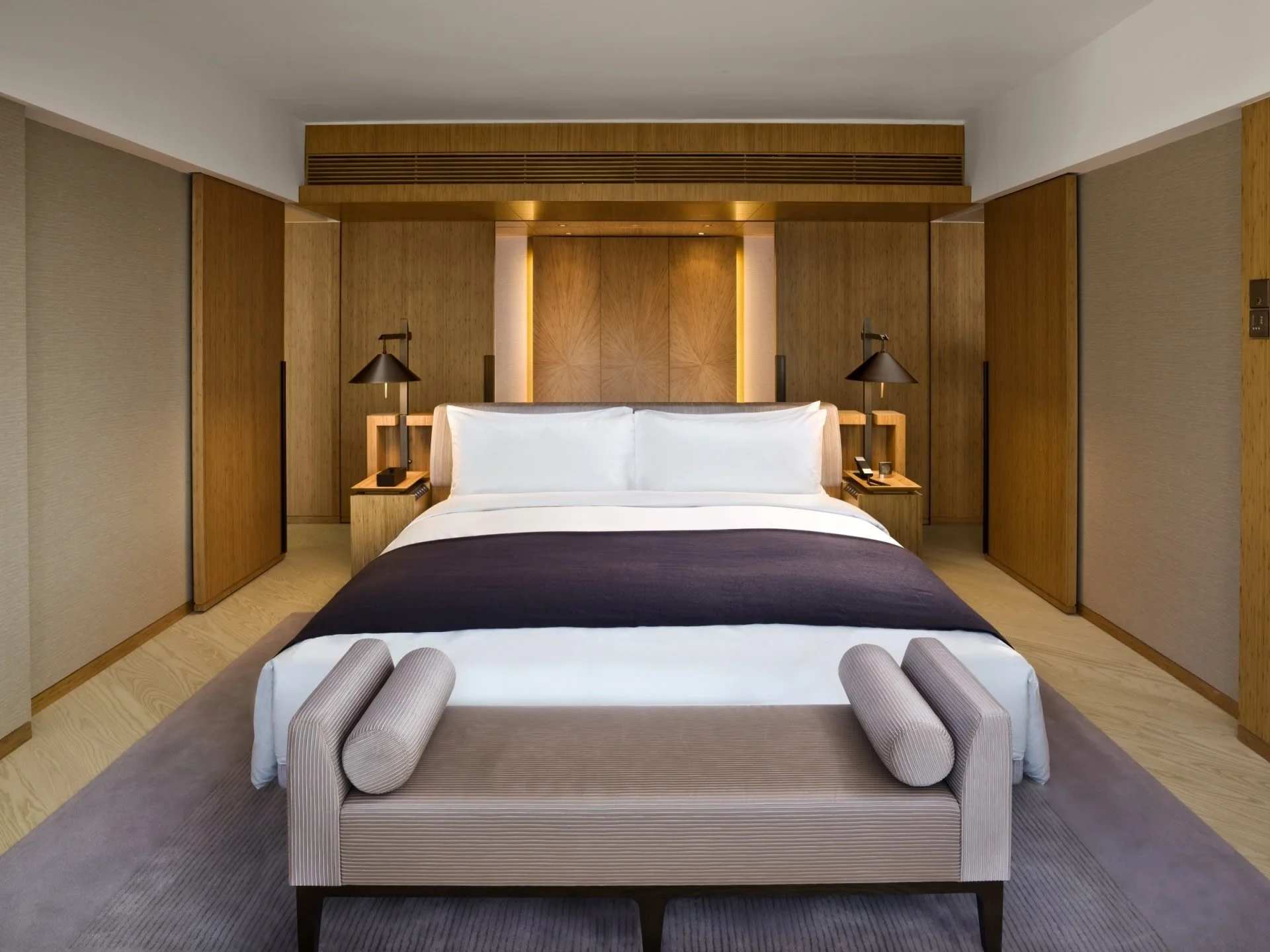 13-penthouse-bedroom.jpg