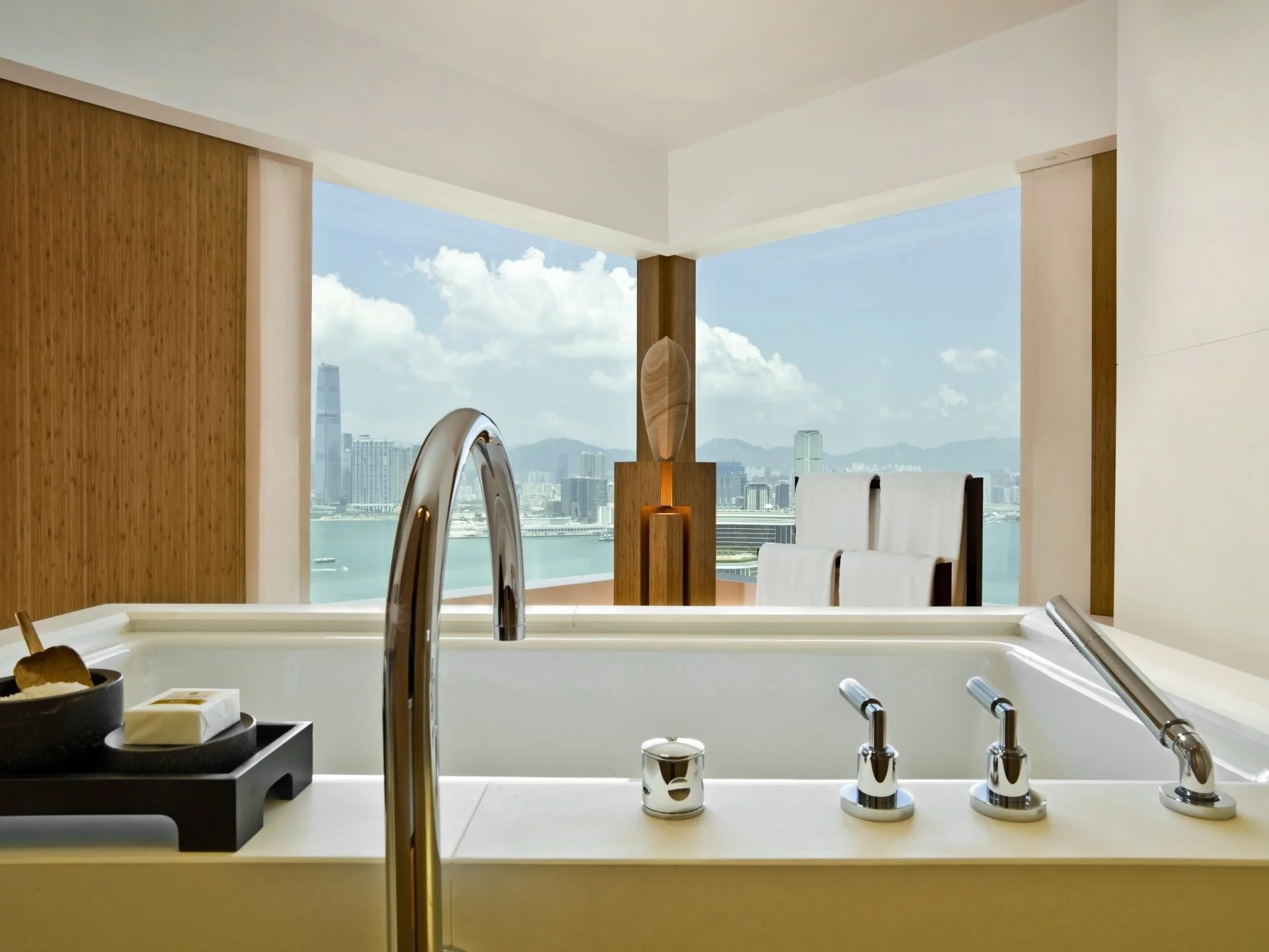 32-studio-70-bathroom-with-city-view.jpg