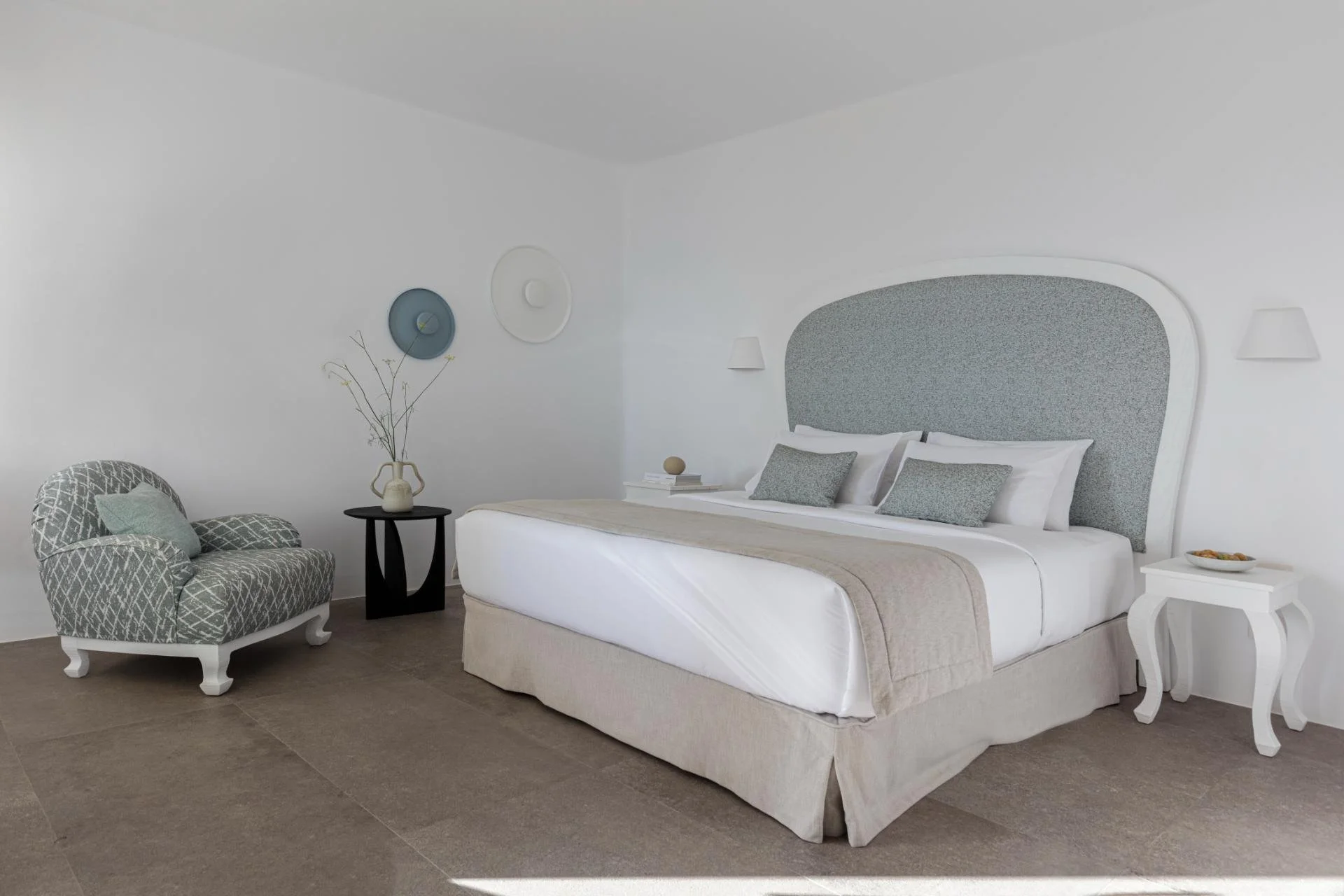 32-superior-suite-bedroom.jpg