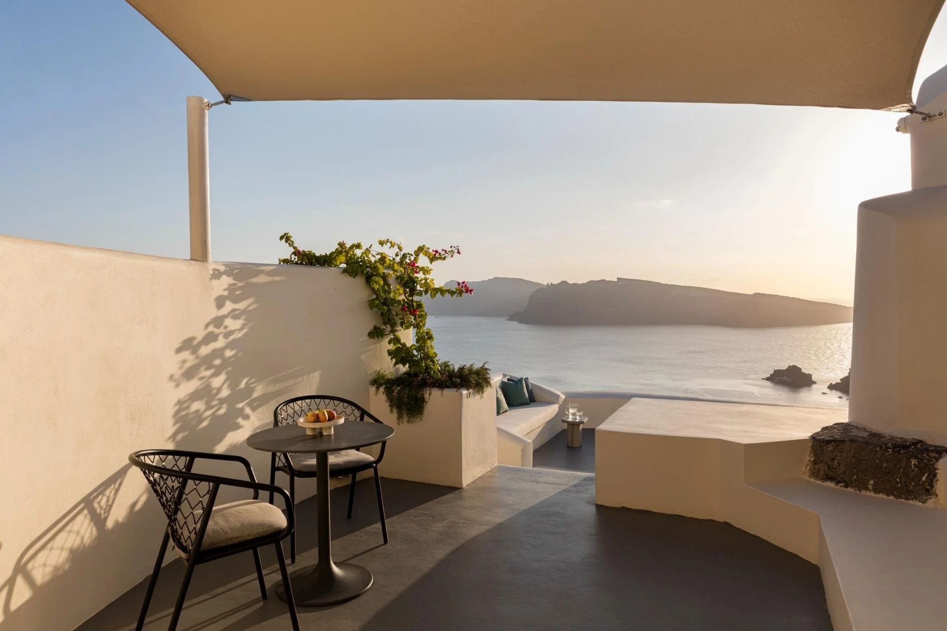 33-superior-suite-terrace-in-warm-evening-light.jpg
