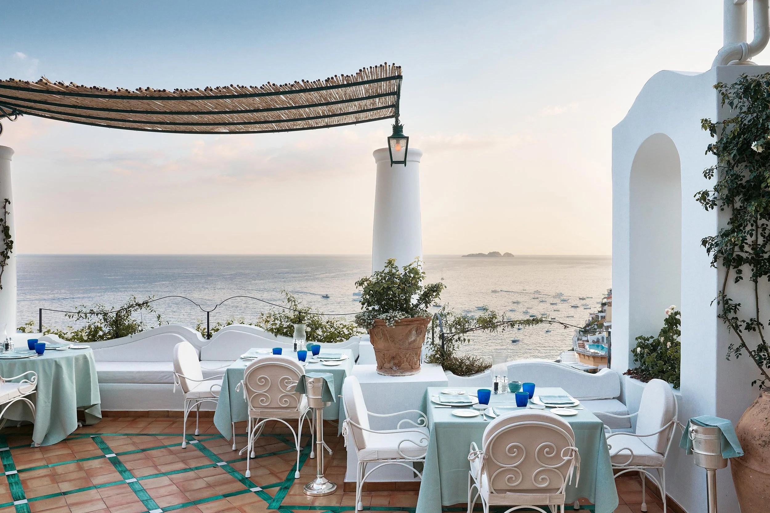 40-le-sirenuse-hotel-positano-terrace-0062.jpg