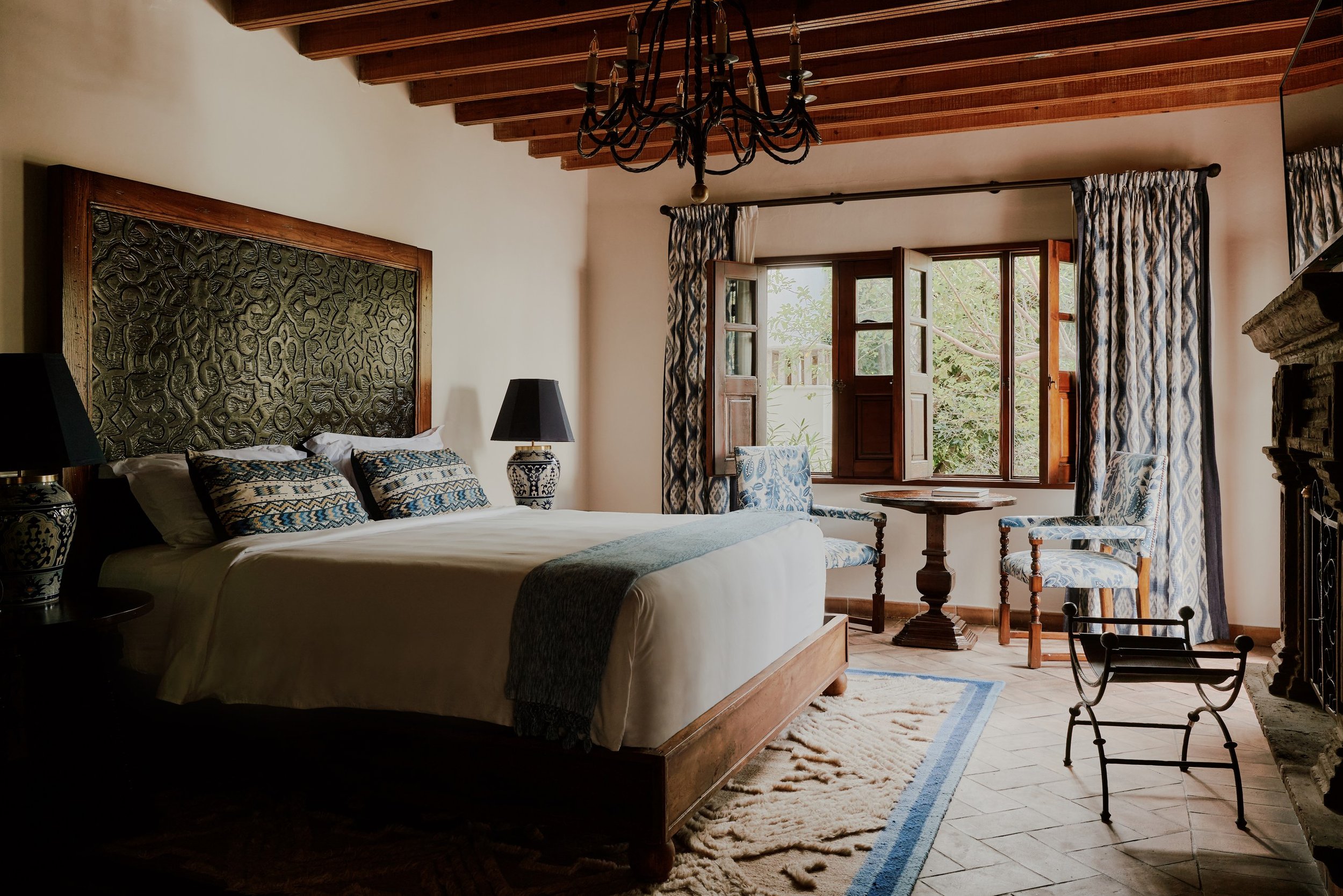 13-mizquitl-suite-bedroom.jpg