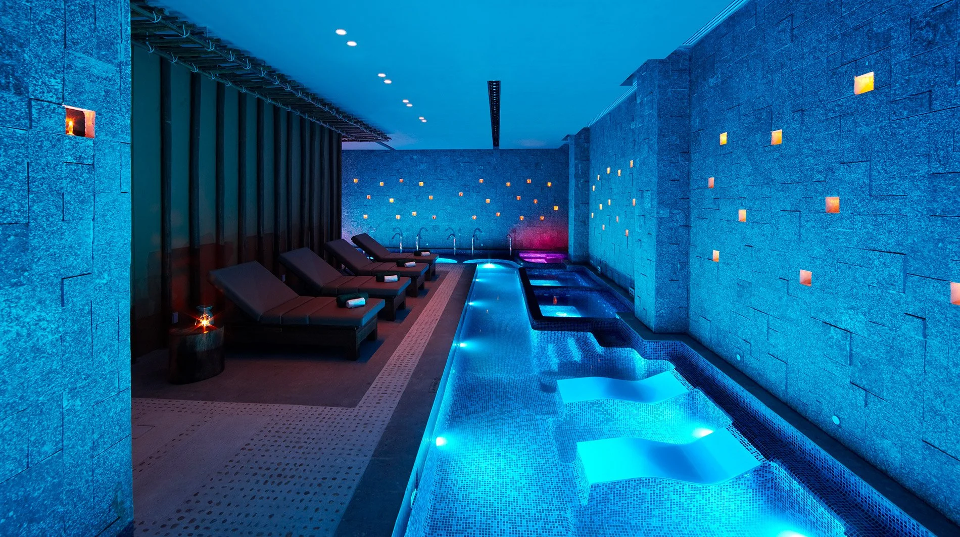 Banyan-Tree-Mayakoba-Spa-Pool.jpg