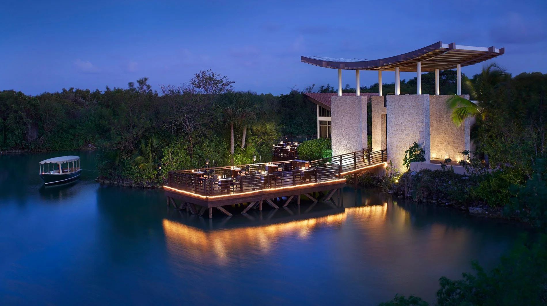 Banyan-Tree-Mayakoba-Saffron.jpg