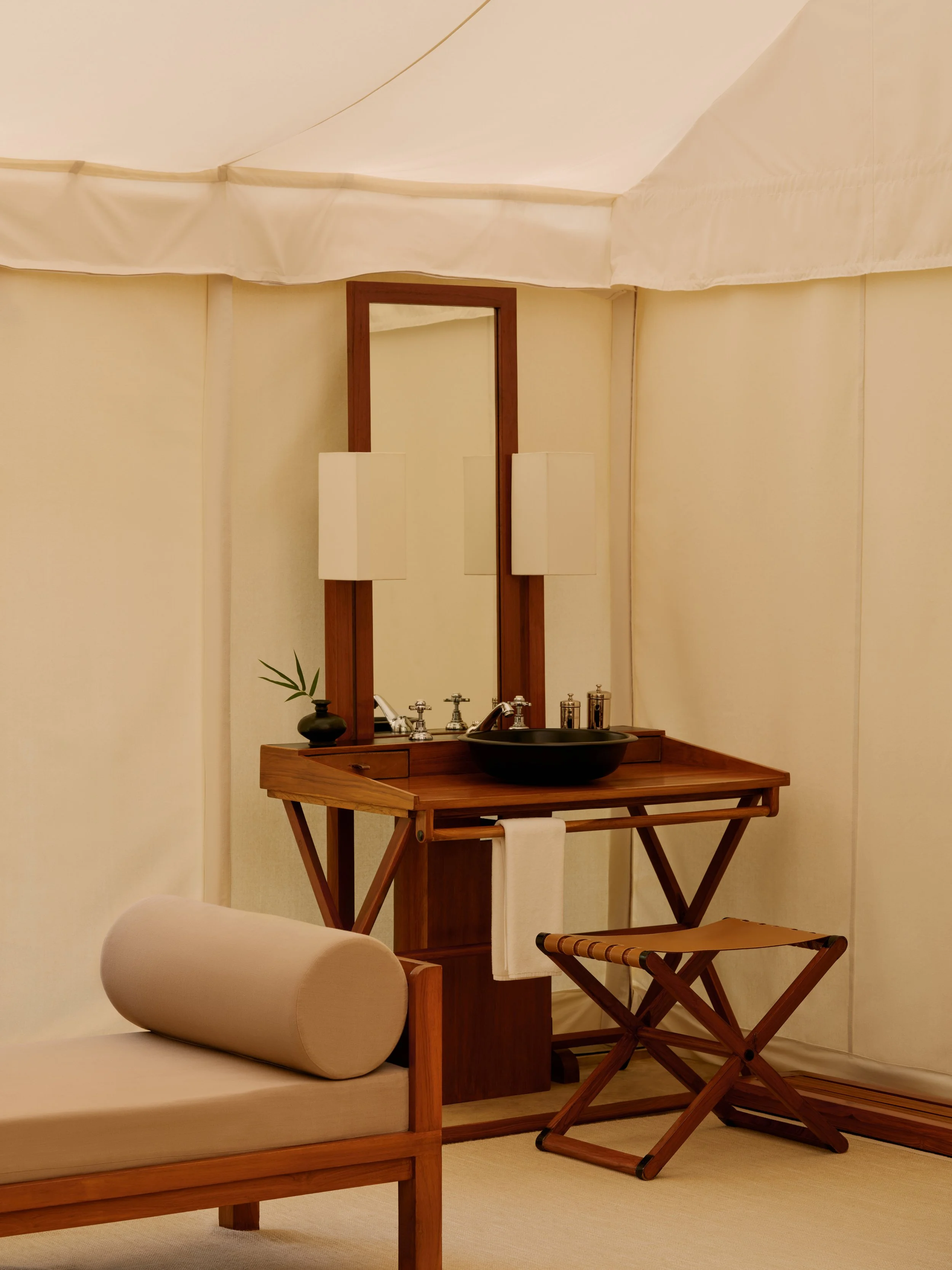 Aman-i-Khas, India - Accommodation -Tent-Bathroom_0.jpg