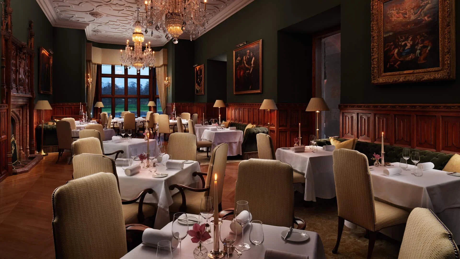 20-The-Oak-Room.jpg