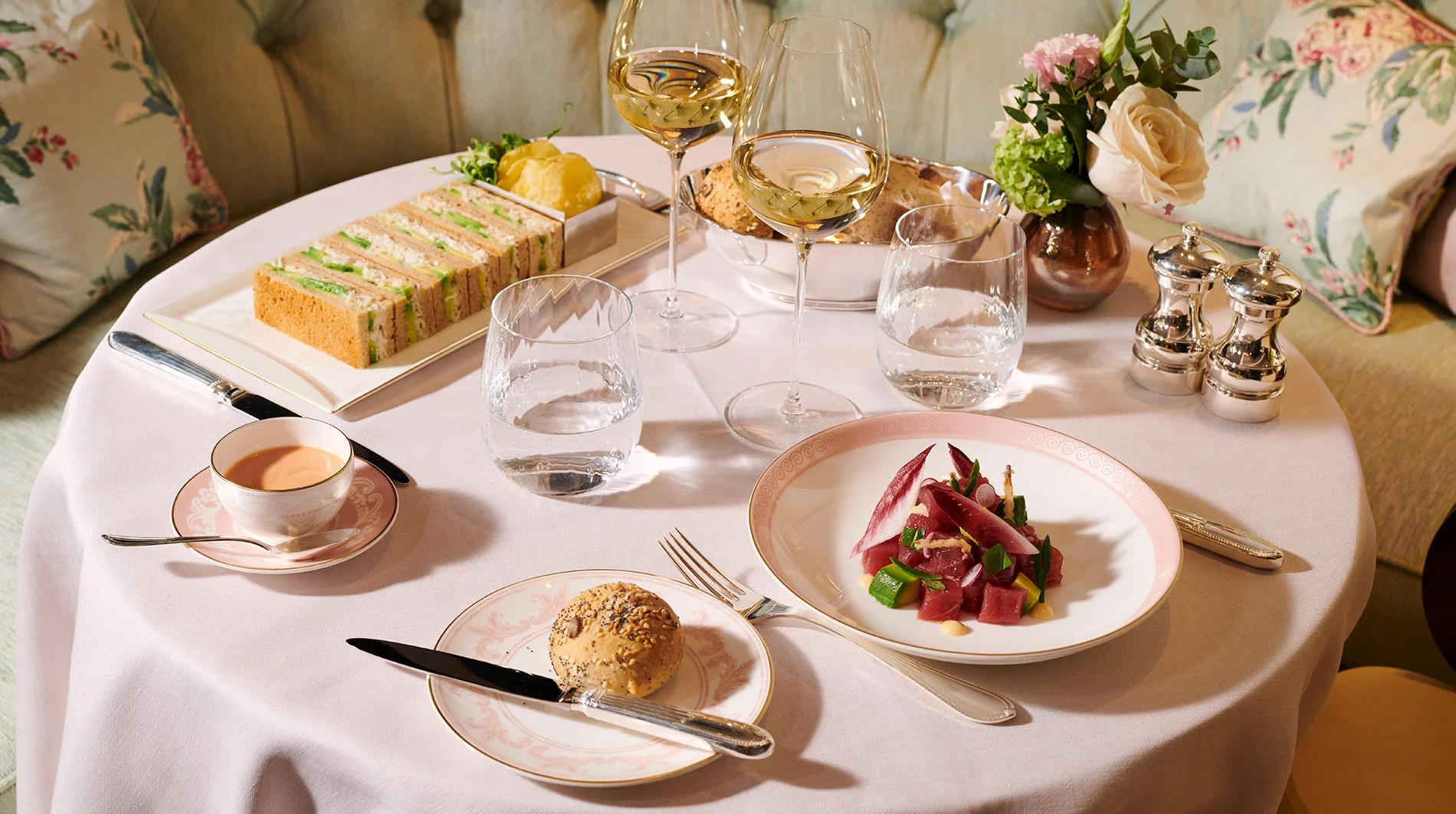 the-dorchester-the-promenade-lunch.jpg