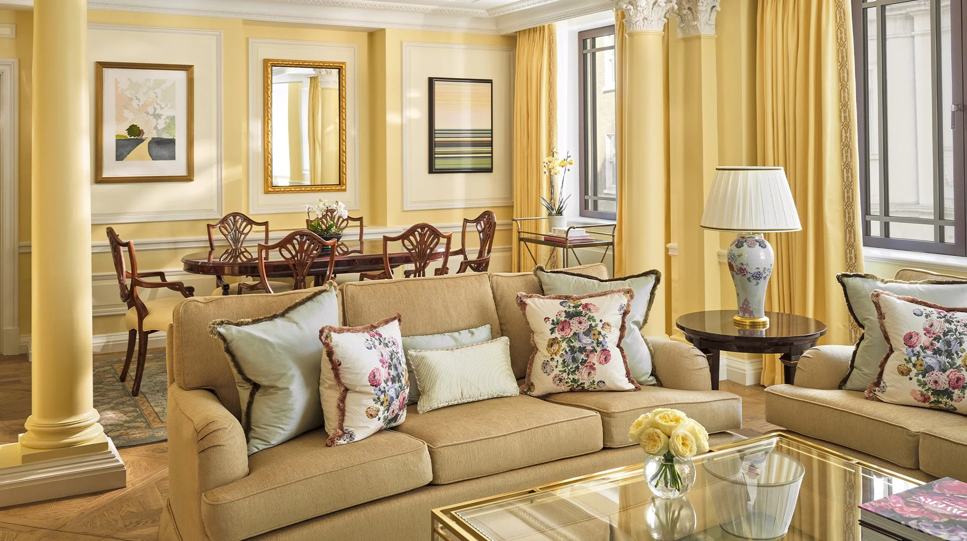 the-dorchester-Mayfair-Suite-living-room.jpg