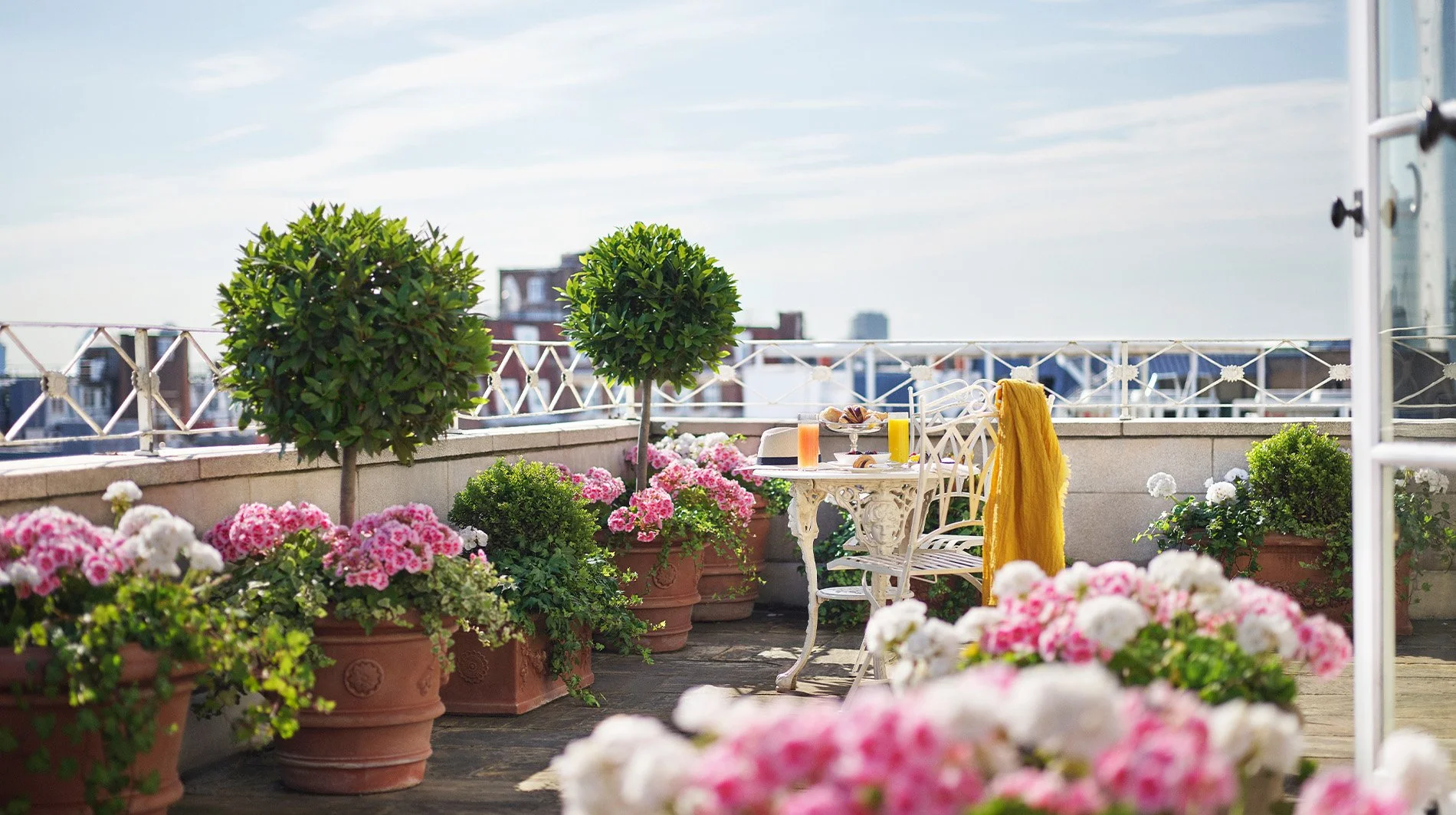the-dorchester-oliver-messel-suite-terrace.jpg