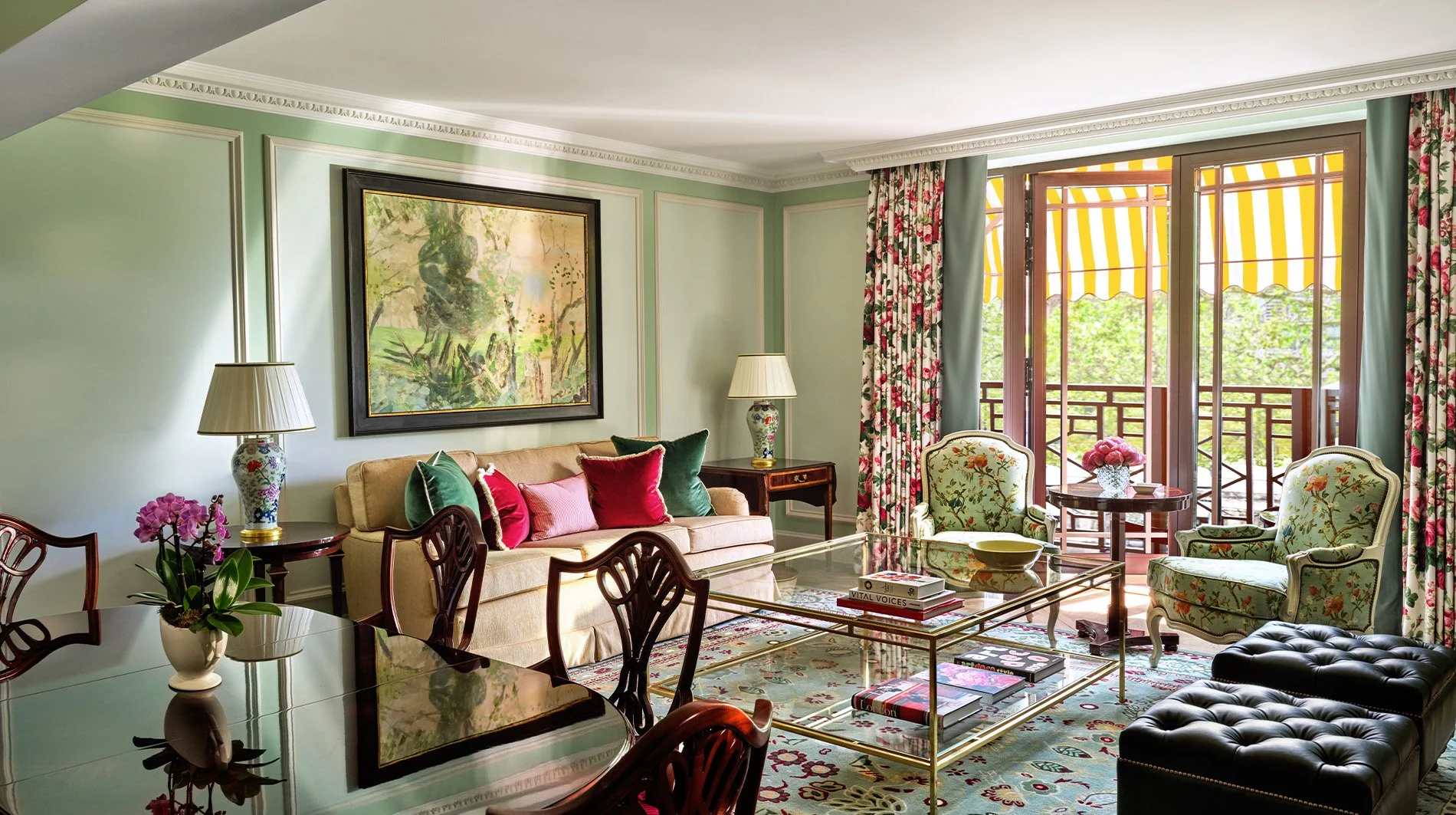the-dorchester-Belgravia-Suite-living-room-wide.jpg