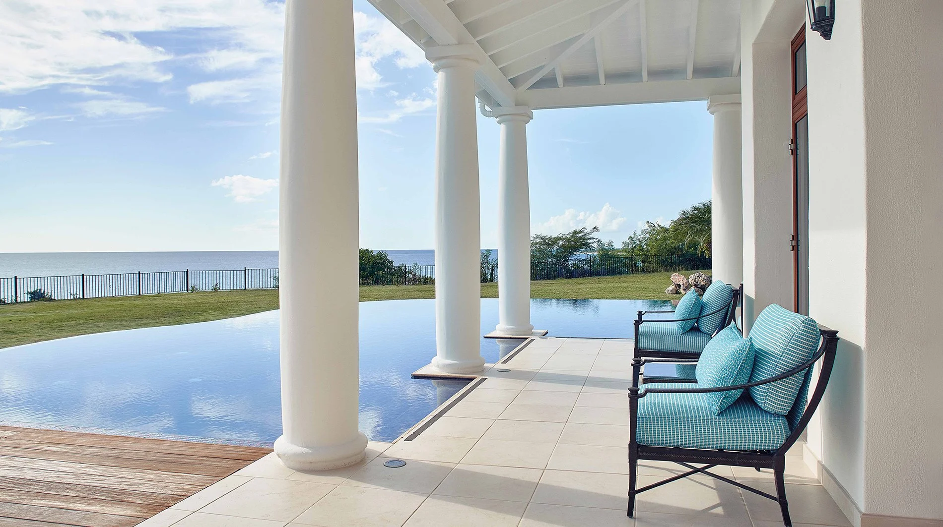 belmond-la-samanna-villa-wraparound.jpg