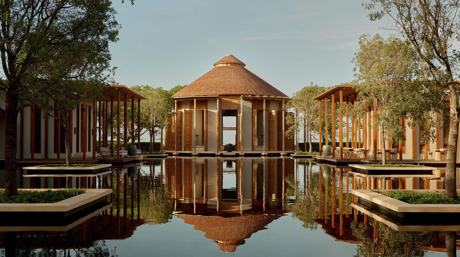 amanyara-main-resort.jpg