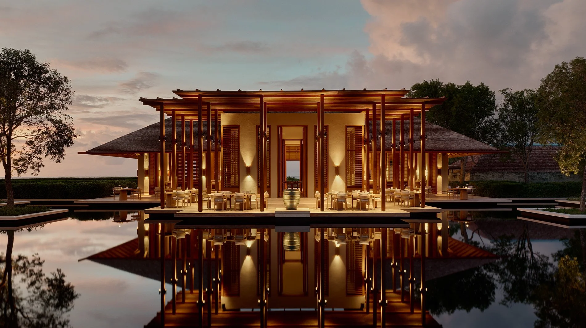 amanyara-main-restaurant.jpg