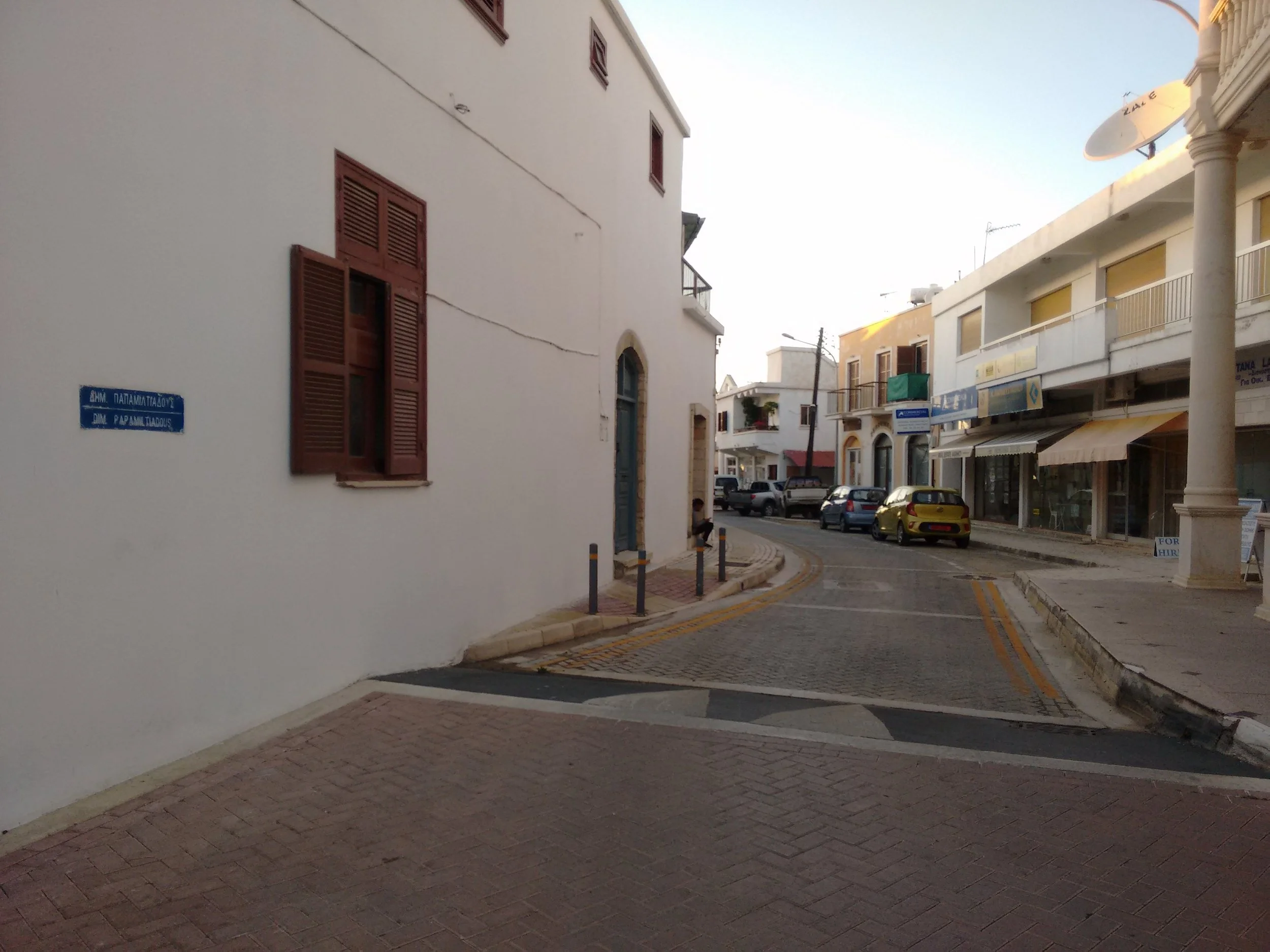 07-Anassa-Polis-Area-Street-Scene.jpg