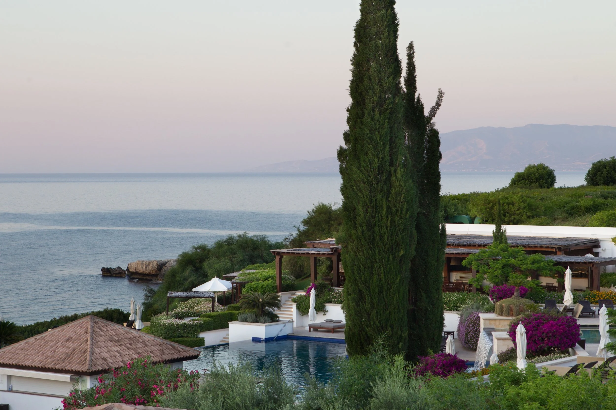 09-Anassa-Cypress-Gardens-and-Sea-View.jpg
