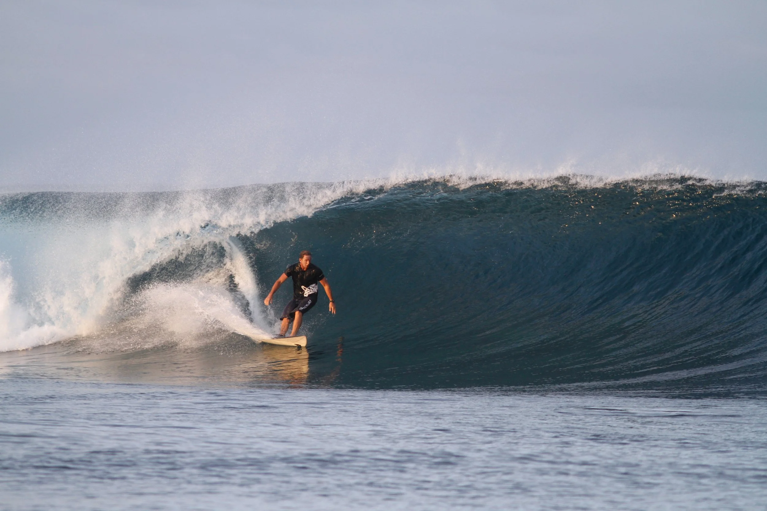 065-Surfing-Fiji1.jpg