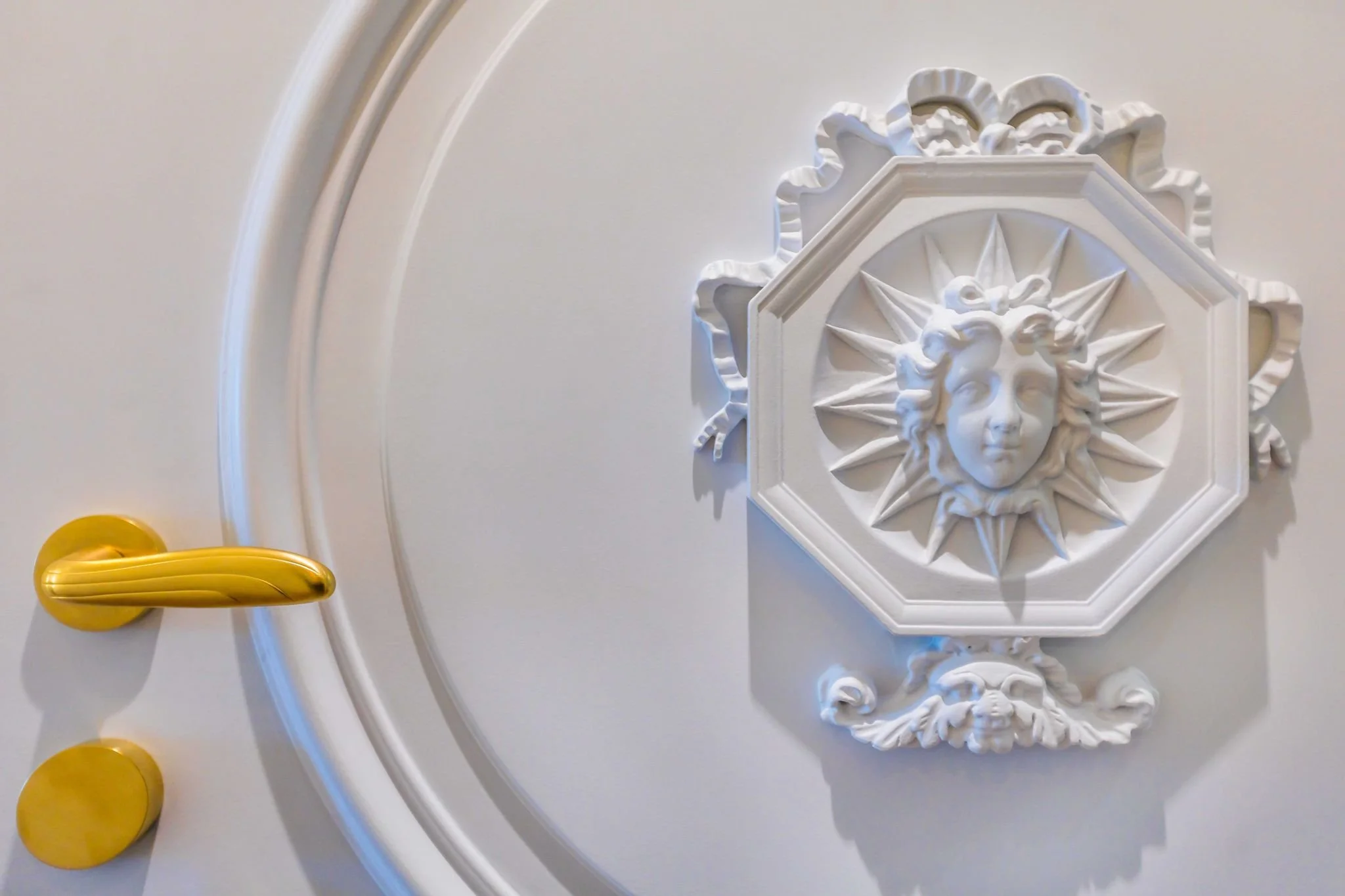 06-Princess-Grace-Suite-Door-Detail.jpg