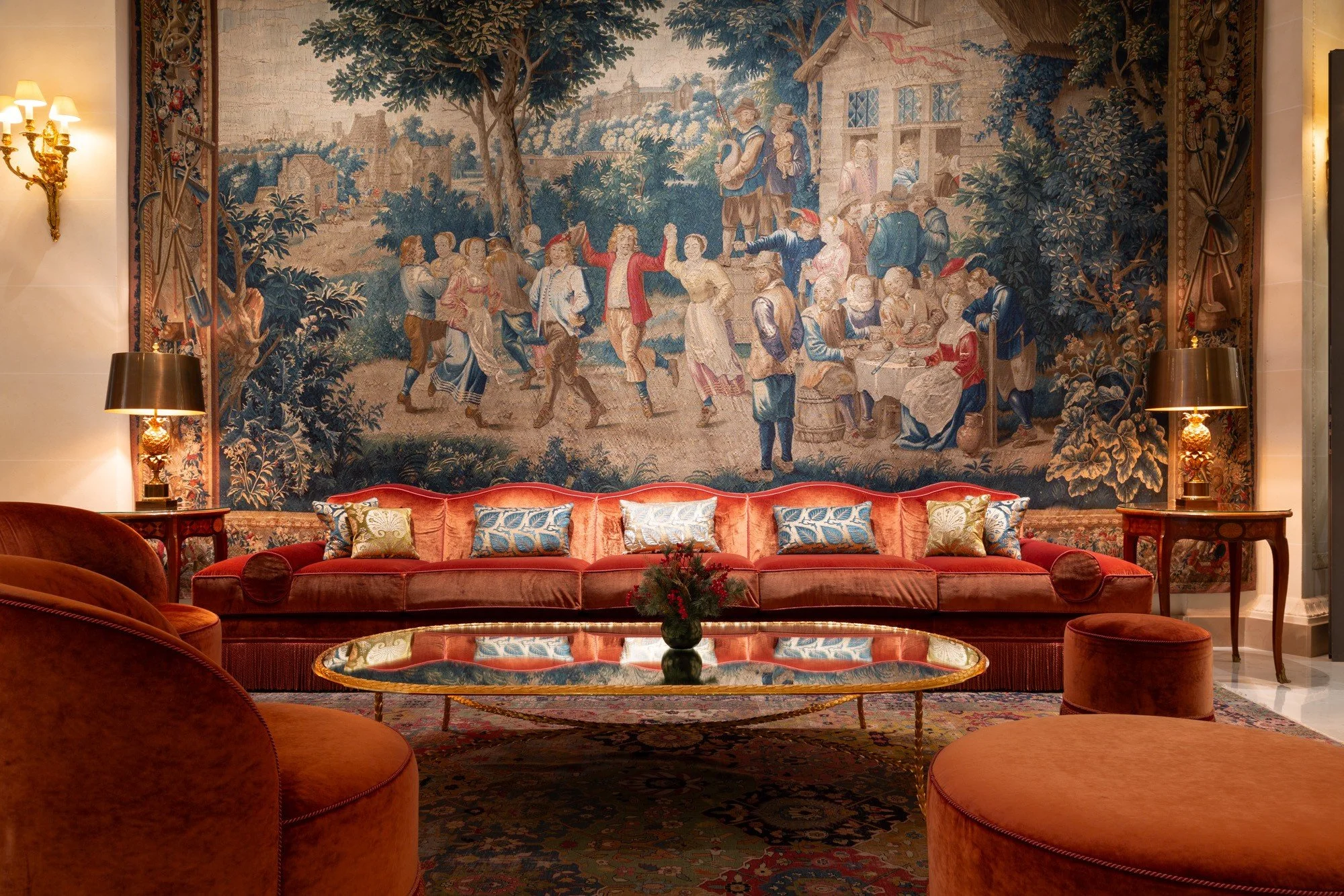 Lobby-Tapestry-and-Seating.jpg