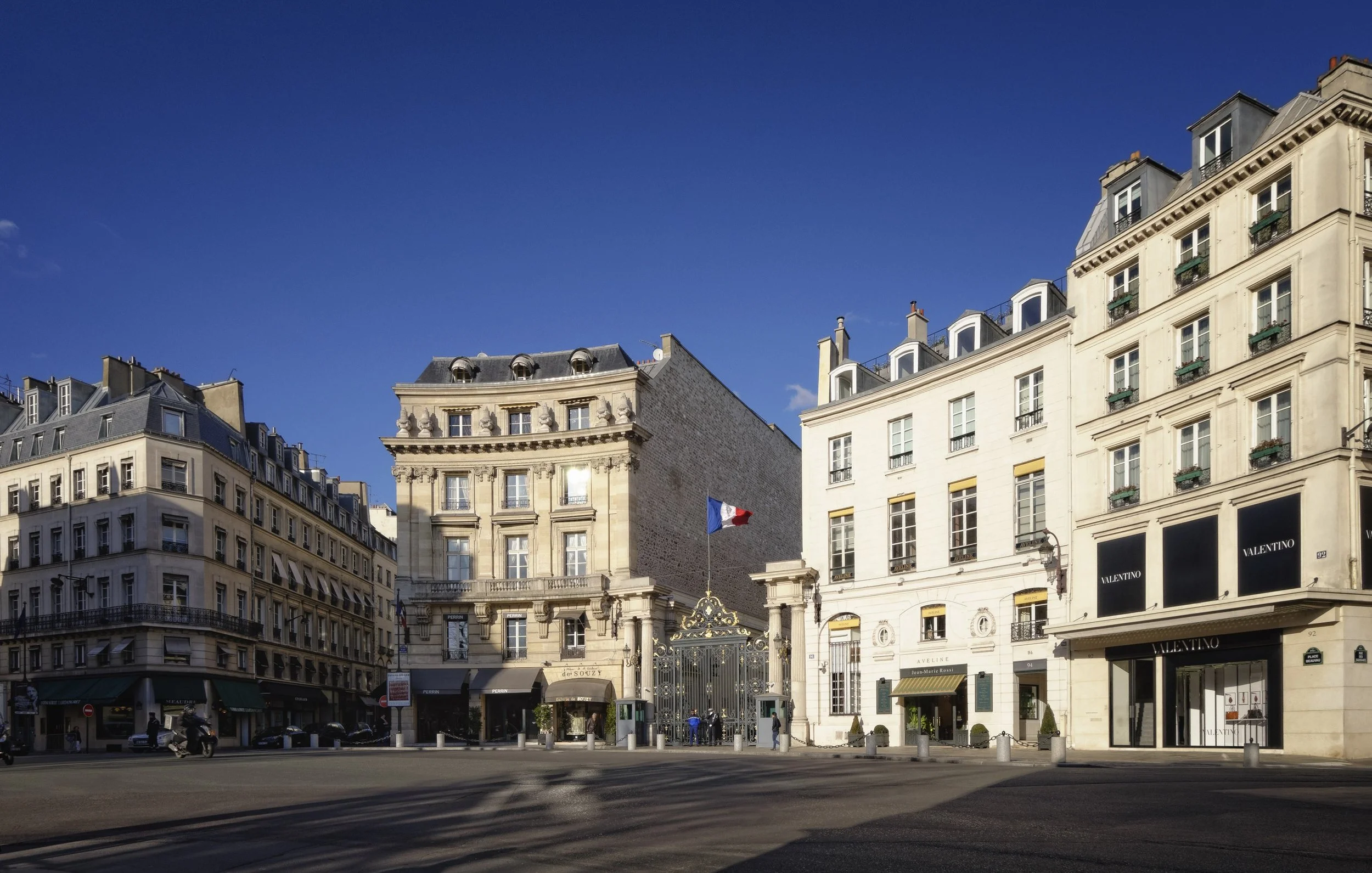 Paris-Place-Beauvau.jpg
