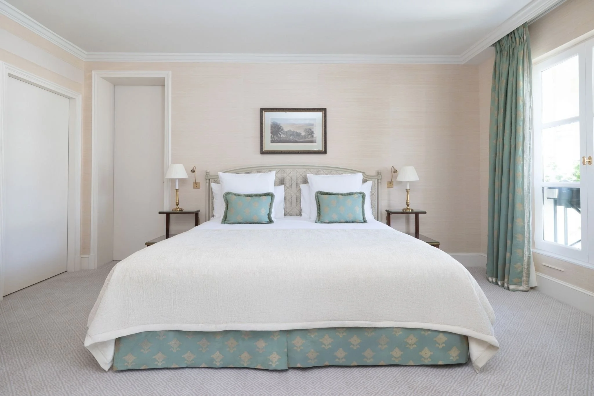 Suite-Eden-Bedroom.jpg