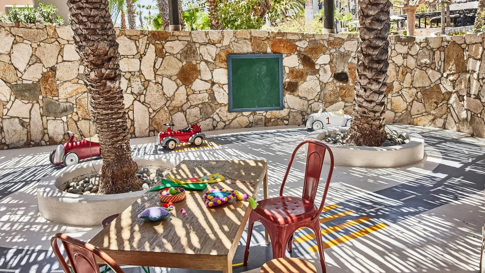 082-Kids-Club-Outdoor-Activity-Space.jpg