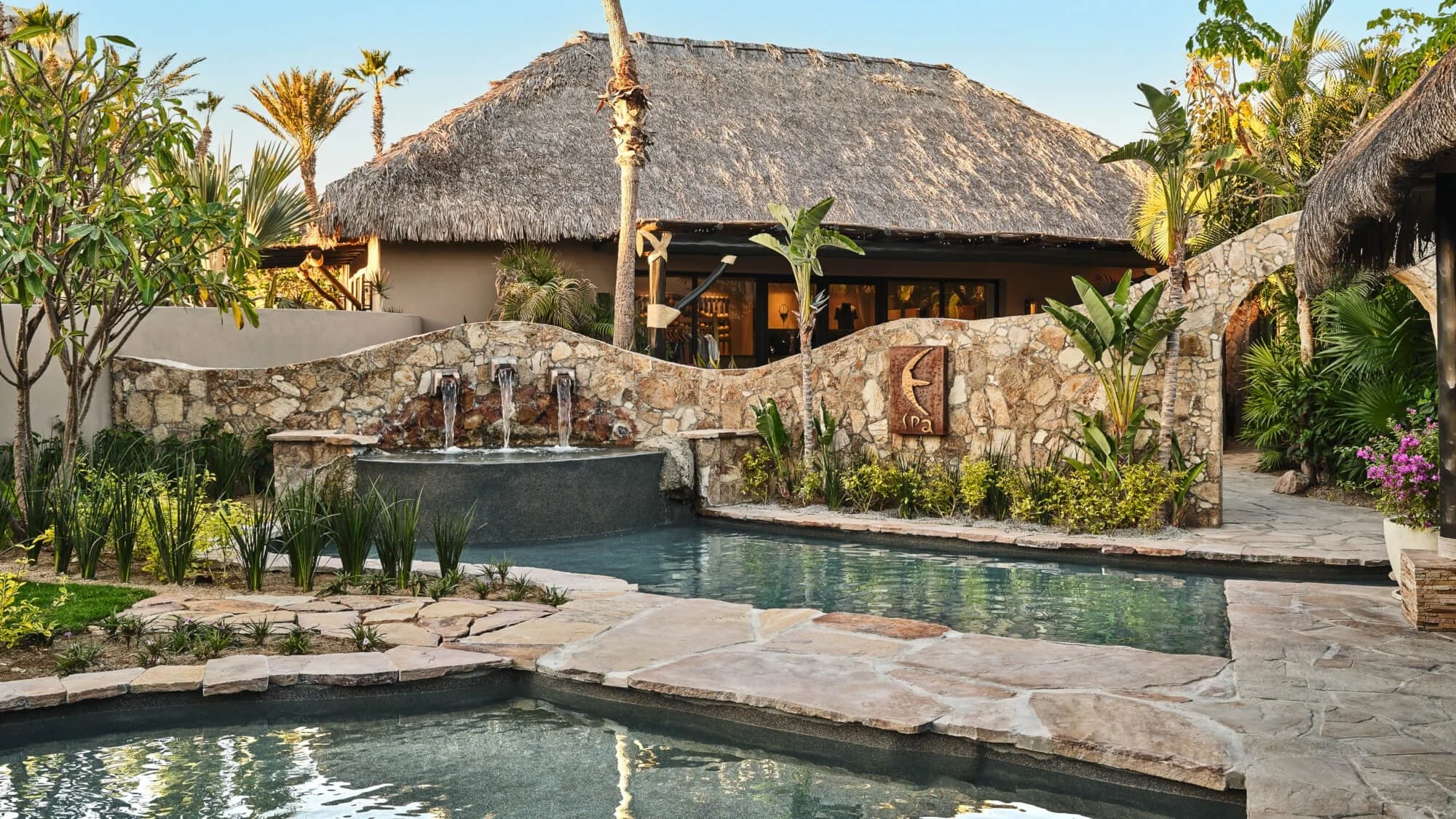 126-Spa-Pool-and-Palapa.jpg