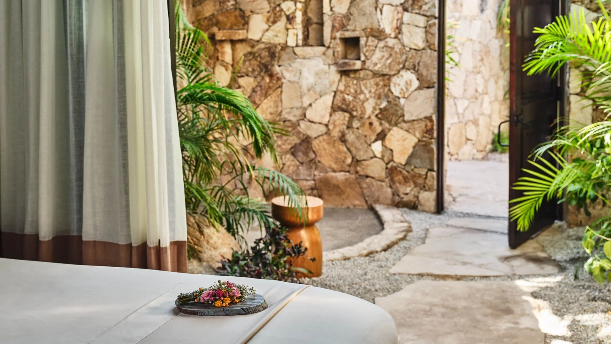129-Spa-Treatment-Room.jpg