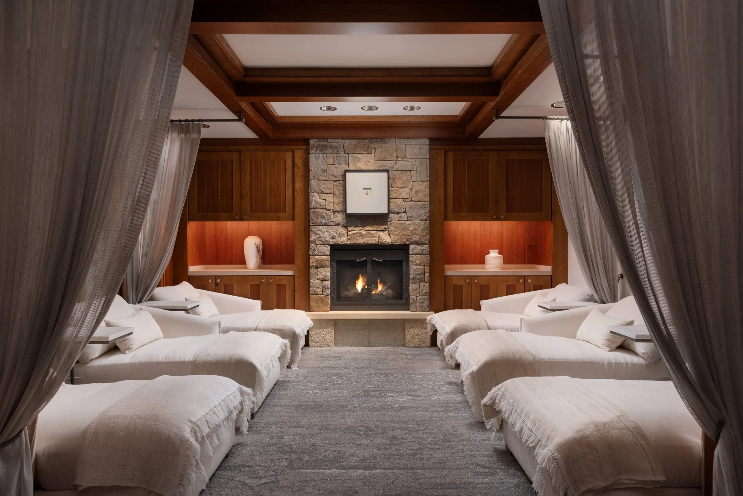 015-Spa-Relaxation-Room.jpg