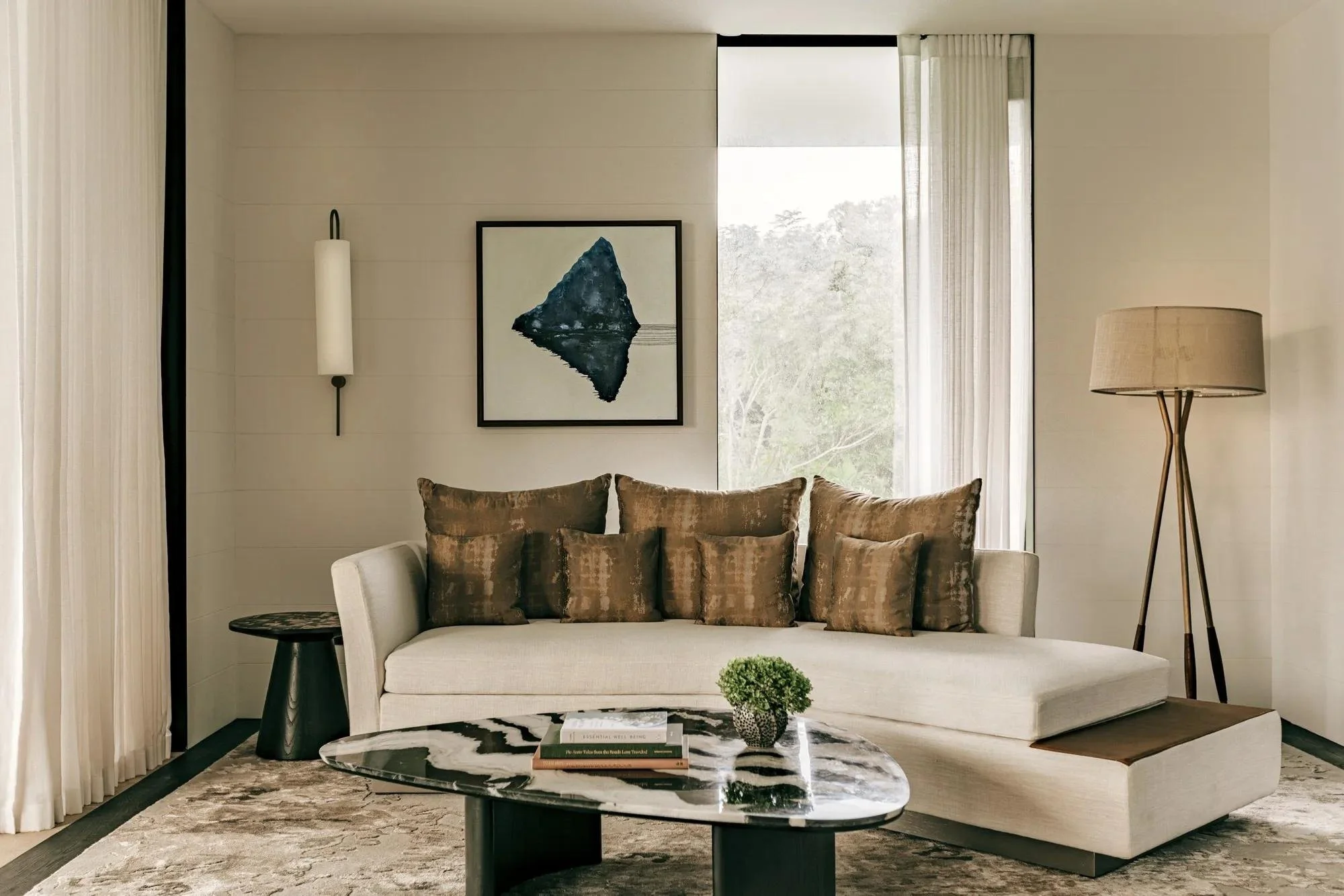 040-Palm-House-Master-Bedroom.jpg