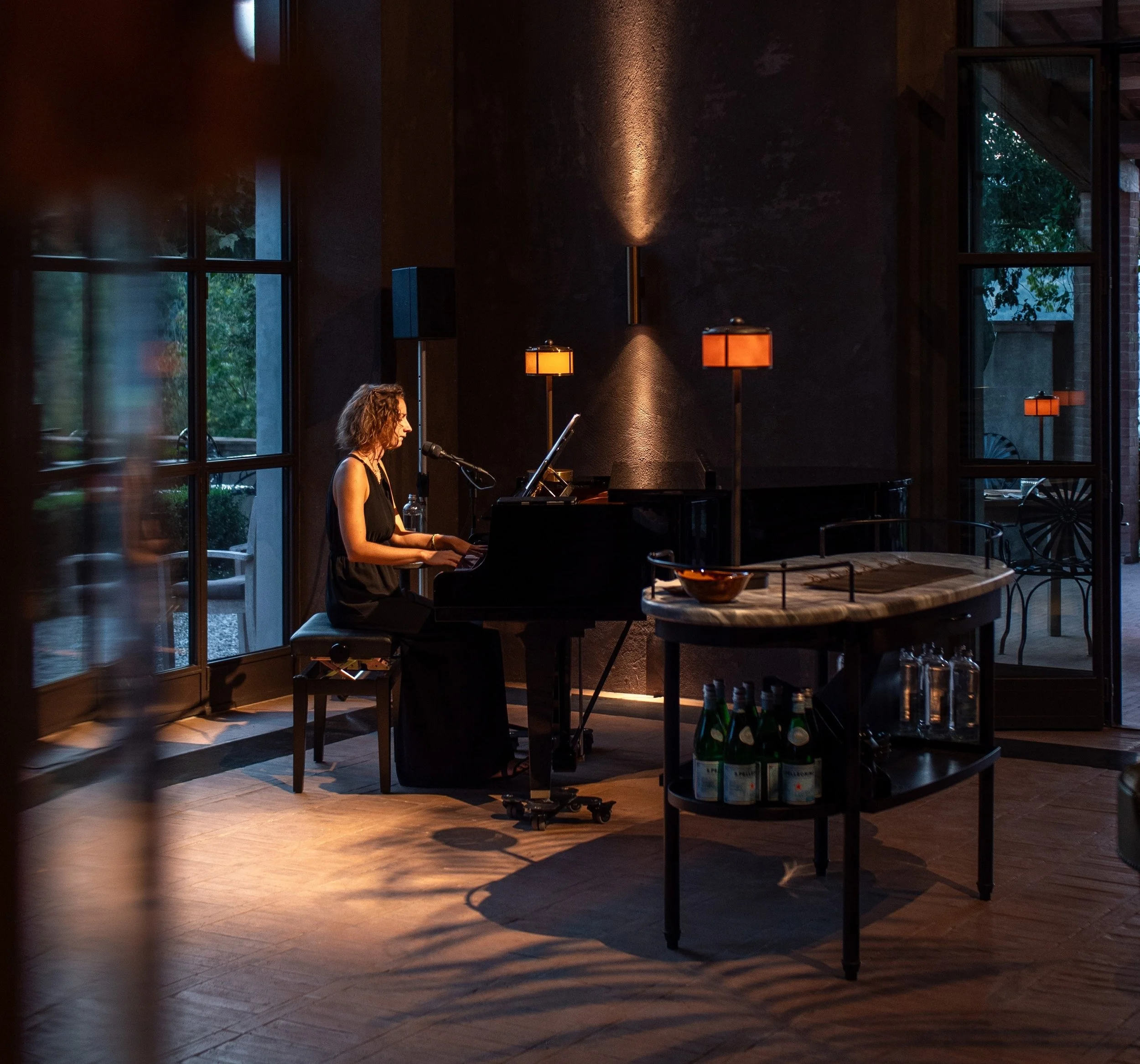 218-Evening-Music-at-Reschio.jpg